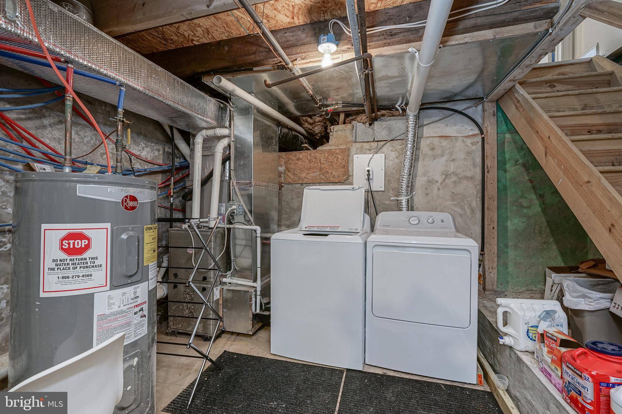 OLDE KENSINGTON - Residential