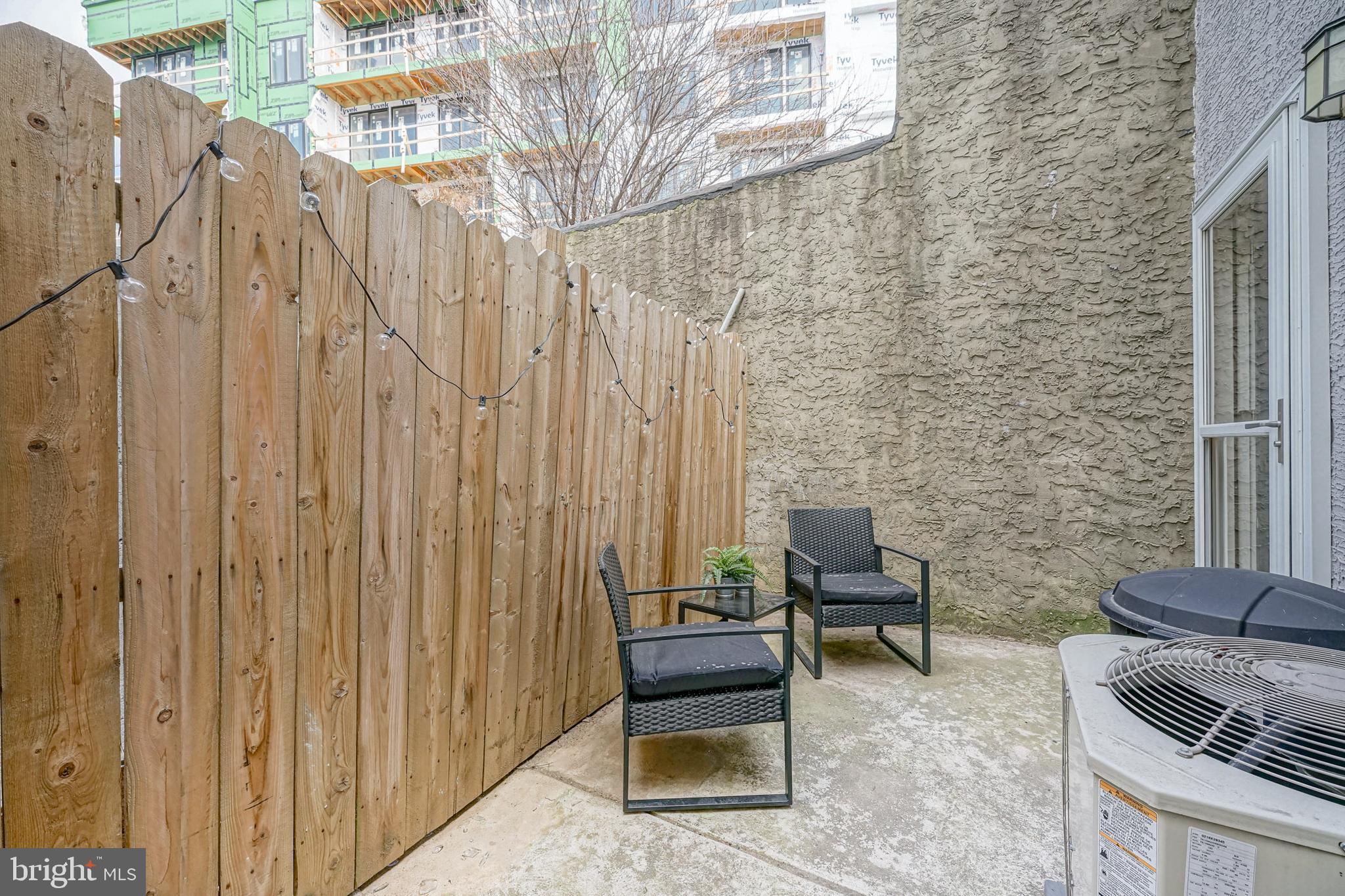 OLDE KENSINGTON - Residential