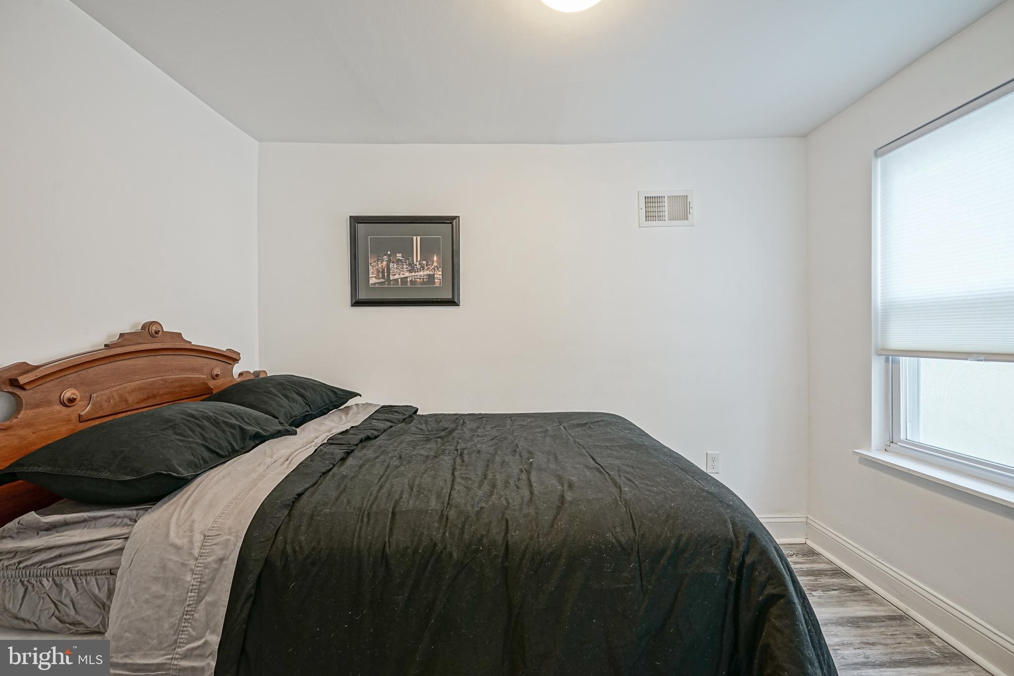 OLDE KENSINGTON - Residential