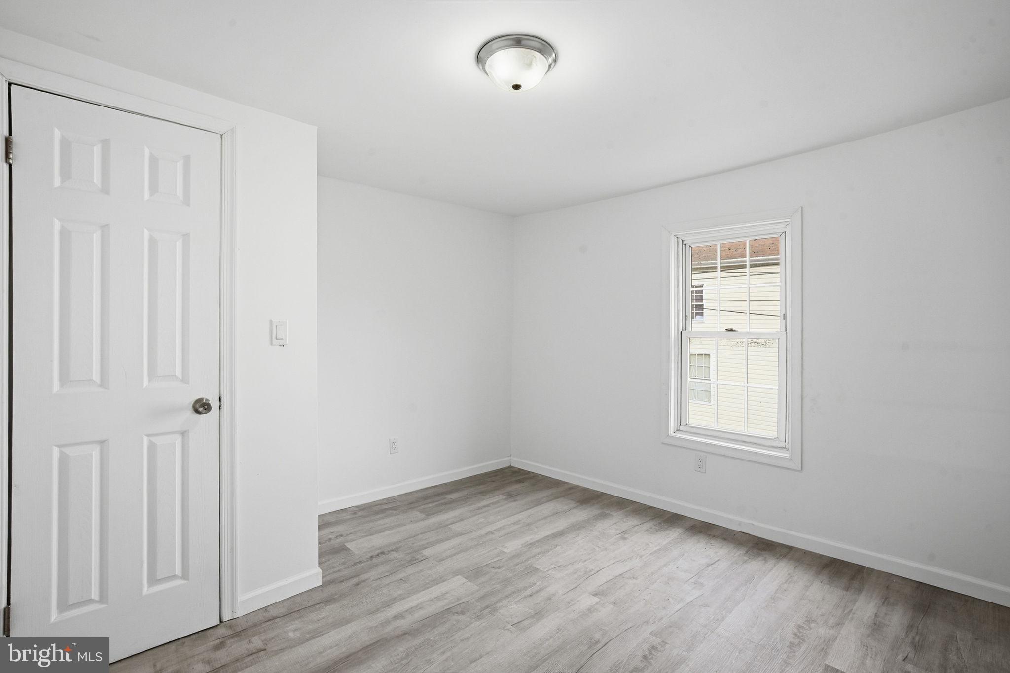 CAMBRIDGE - Residential