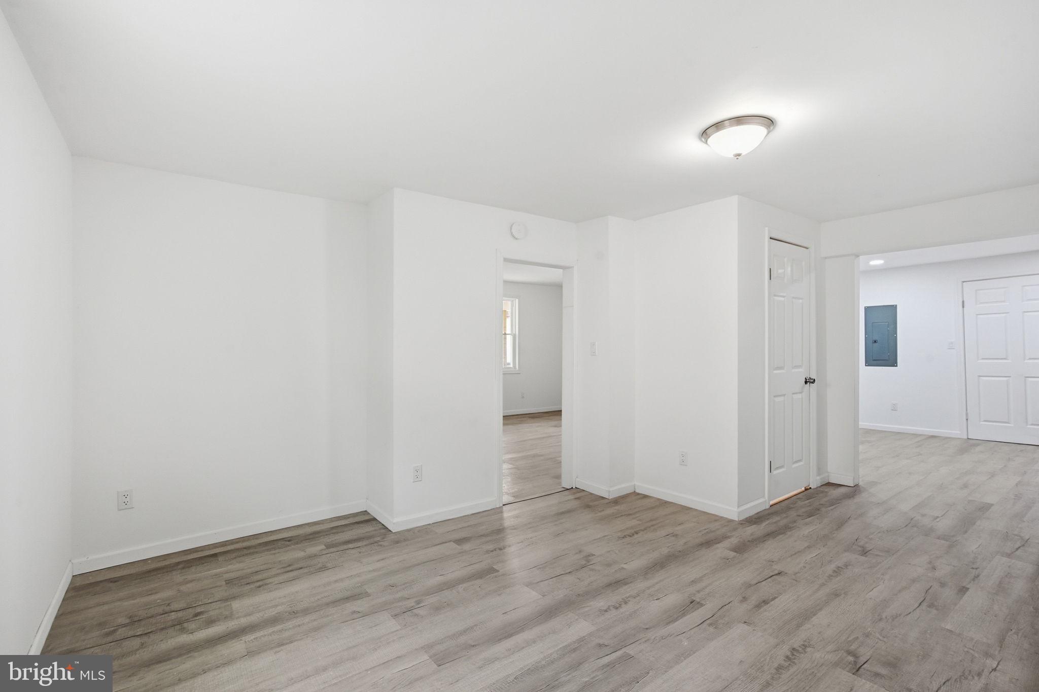 CAMBRIDGE - Residential