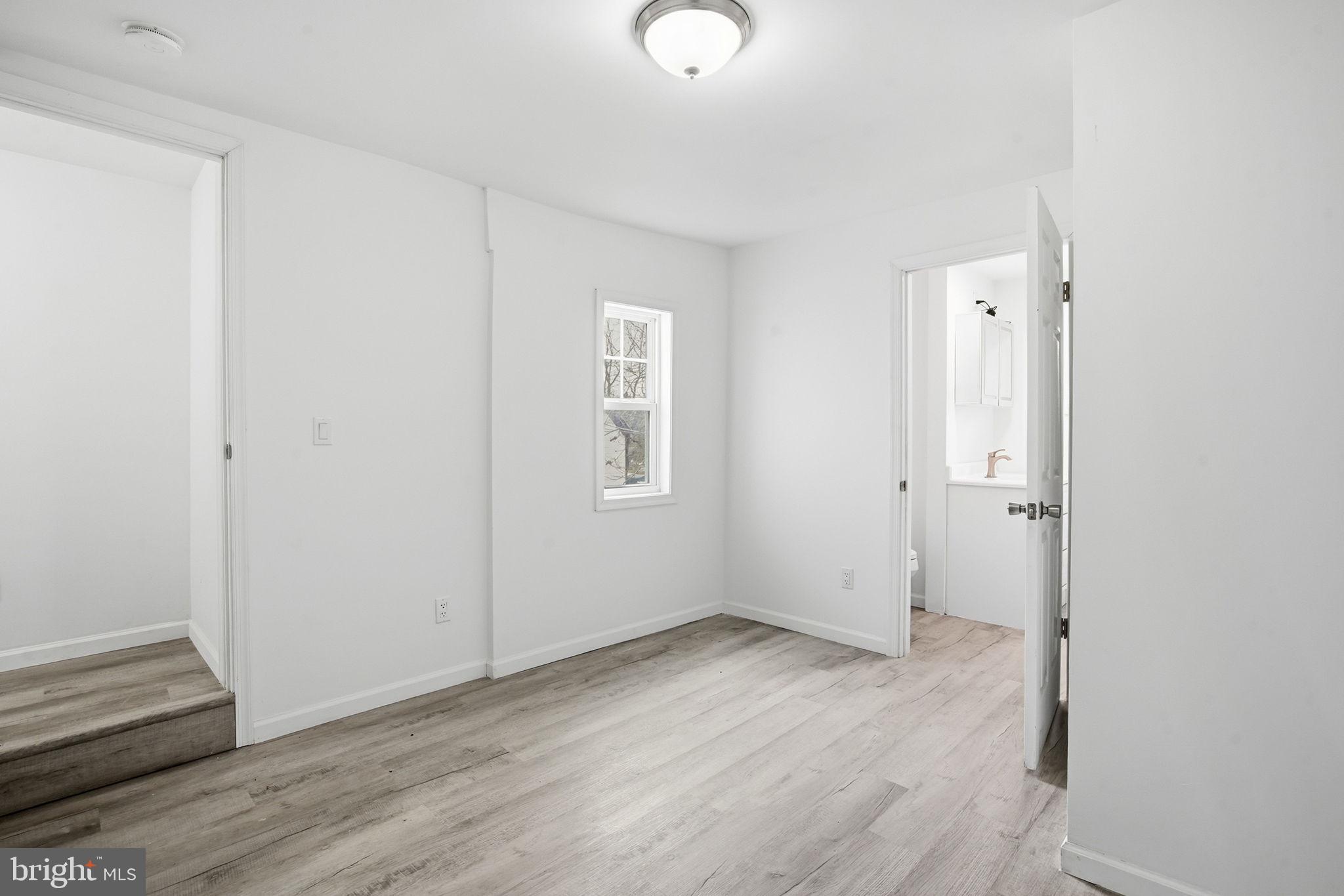 CAMBRIDGE - Residential