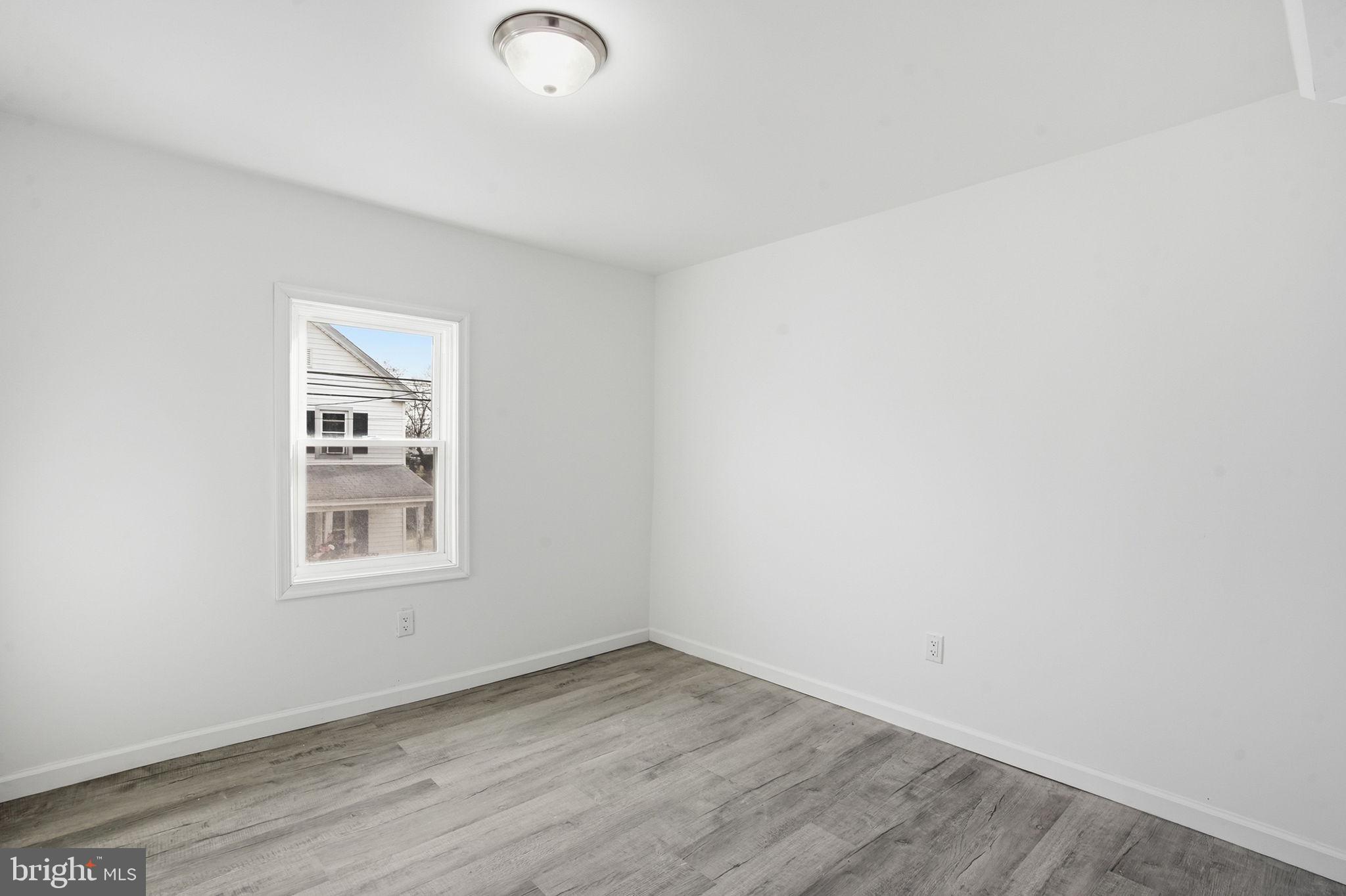 CAMBRIDGE - Residential