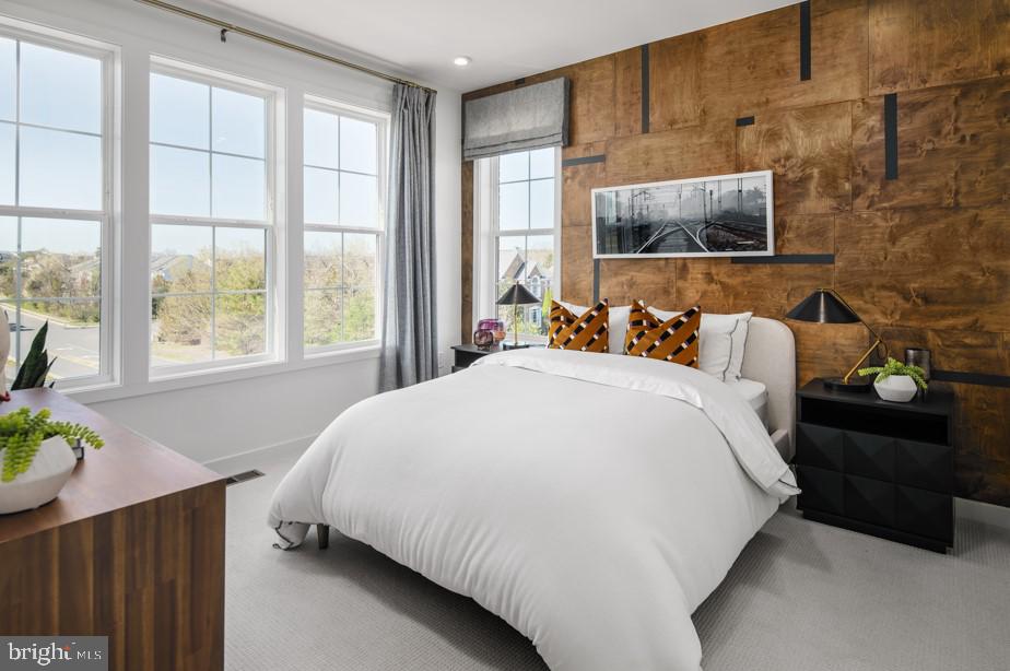 METRO WALK AT MOOREFIELD STATION - Residential