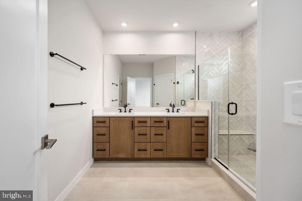 22133 LITTLE MOUNTAIN TERRACE