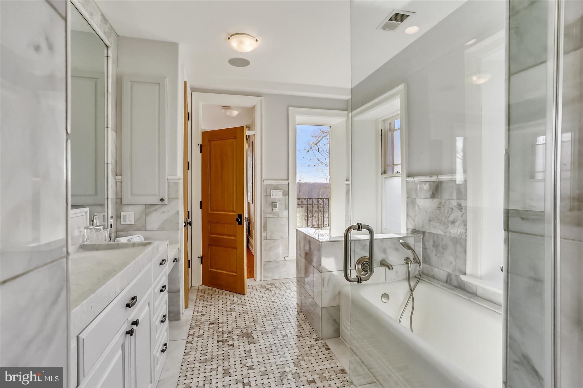 GLEN ECHO HEIGHTS - Residential