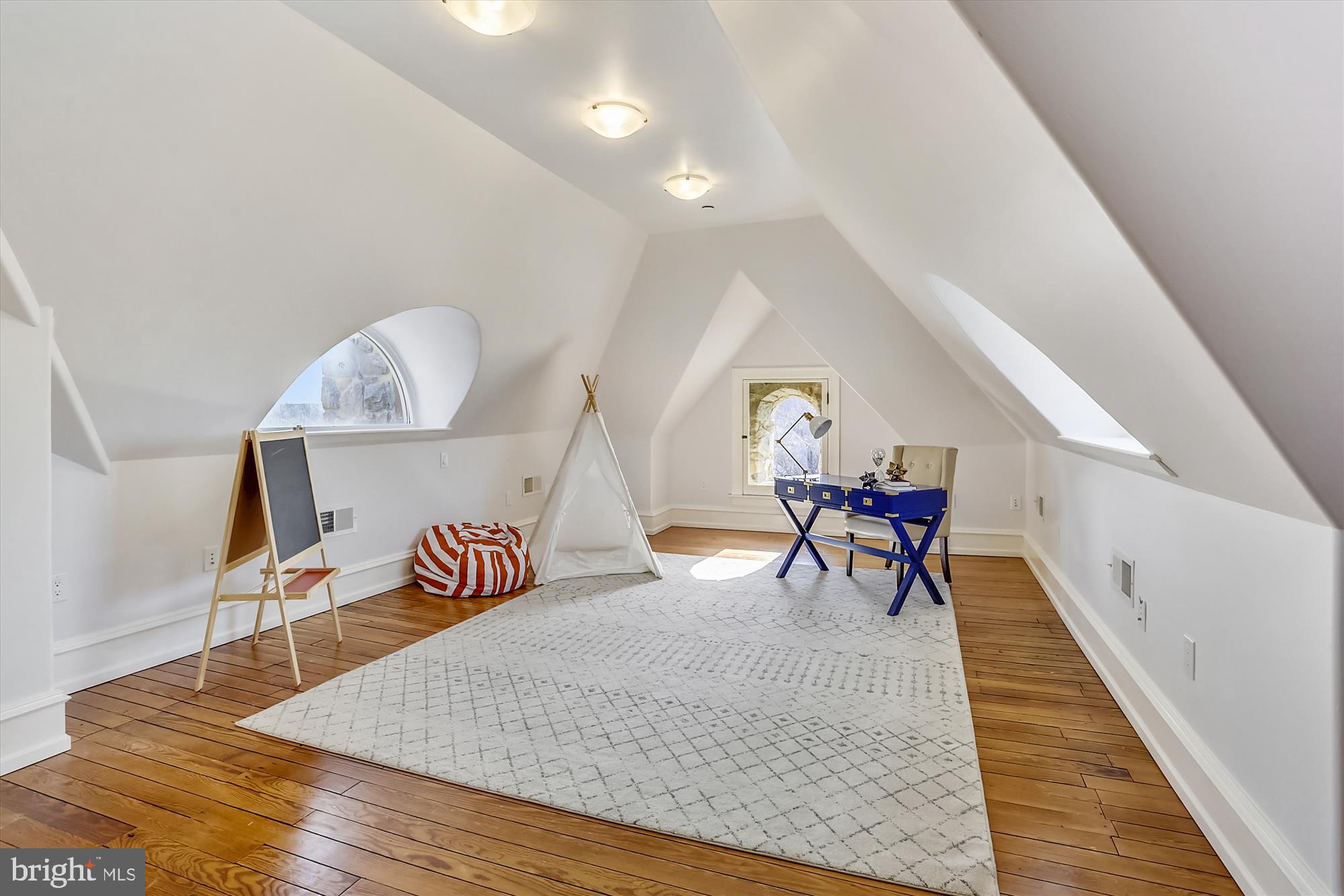 GLEN ECHO HEIGHTS - Residential