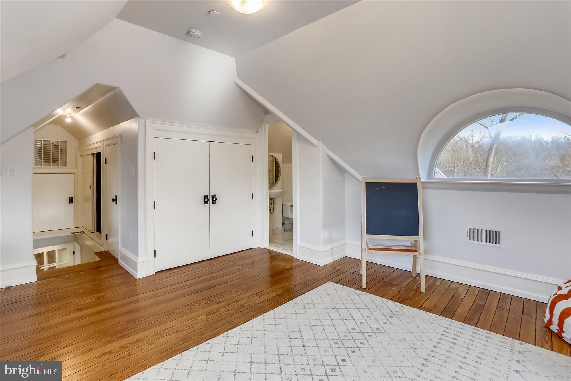 GLEN ECHO HEIGHTS - Residential