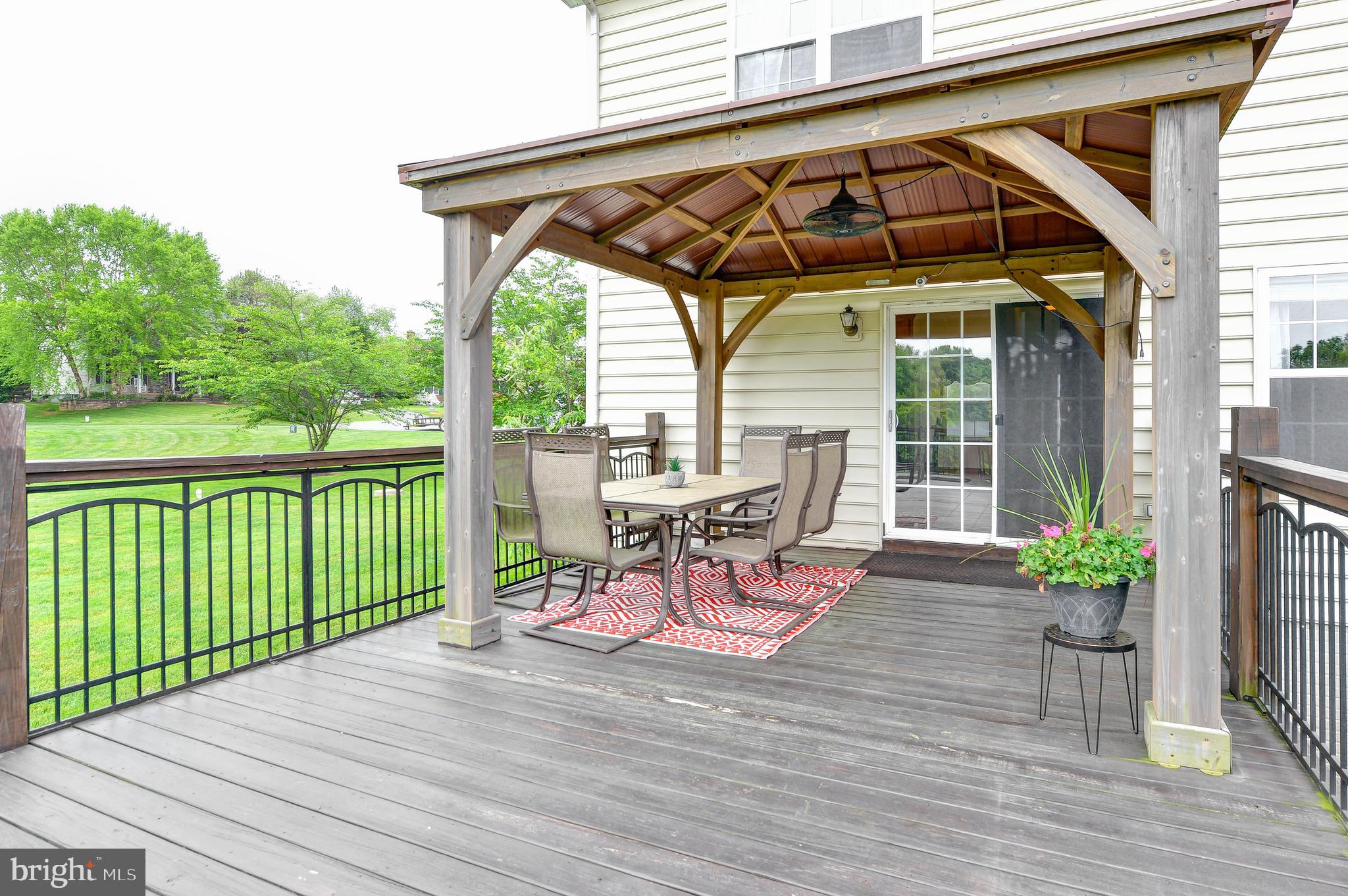 CHADS WAY - Residential