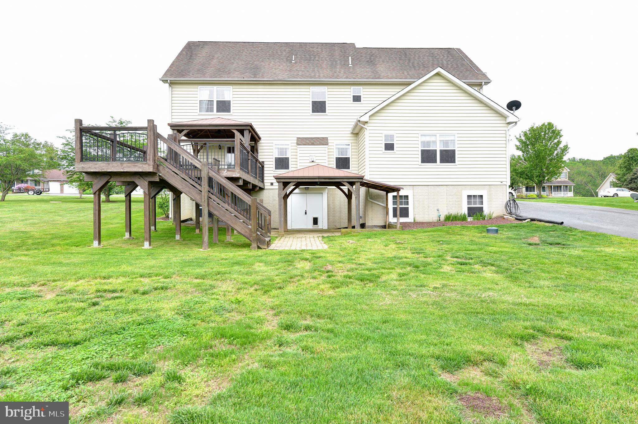 CHADS WAY - Residential