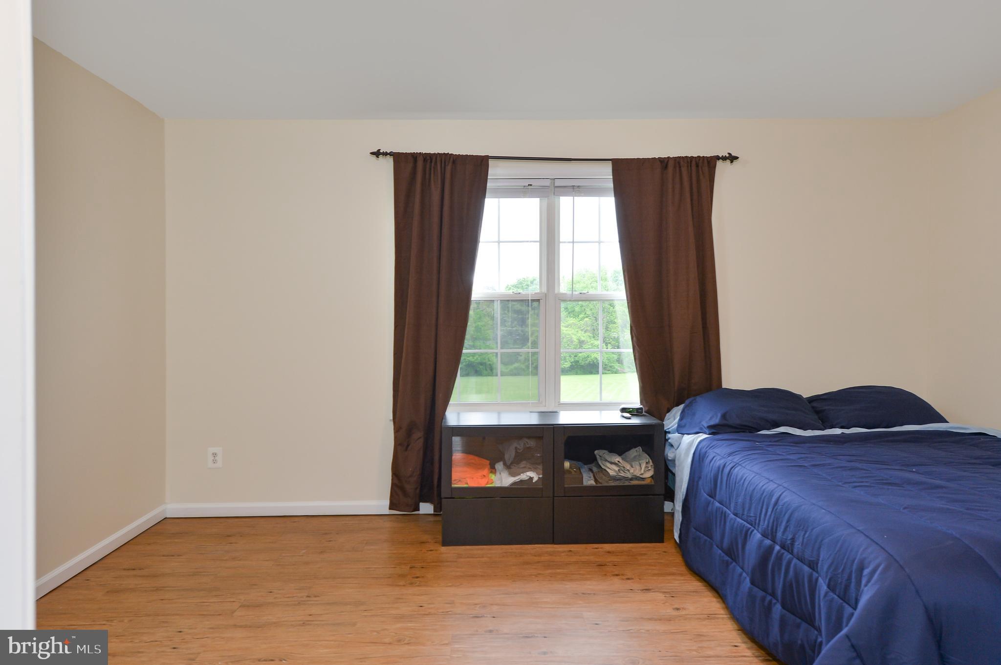 CHADS WAY - Residential