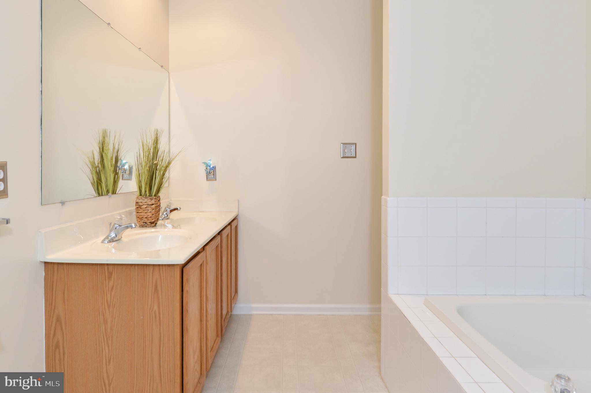 CHADS WAY - Residential