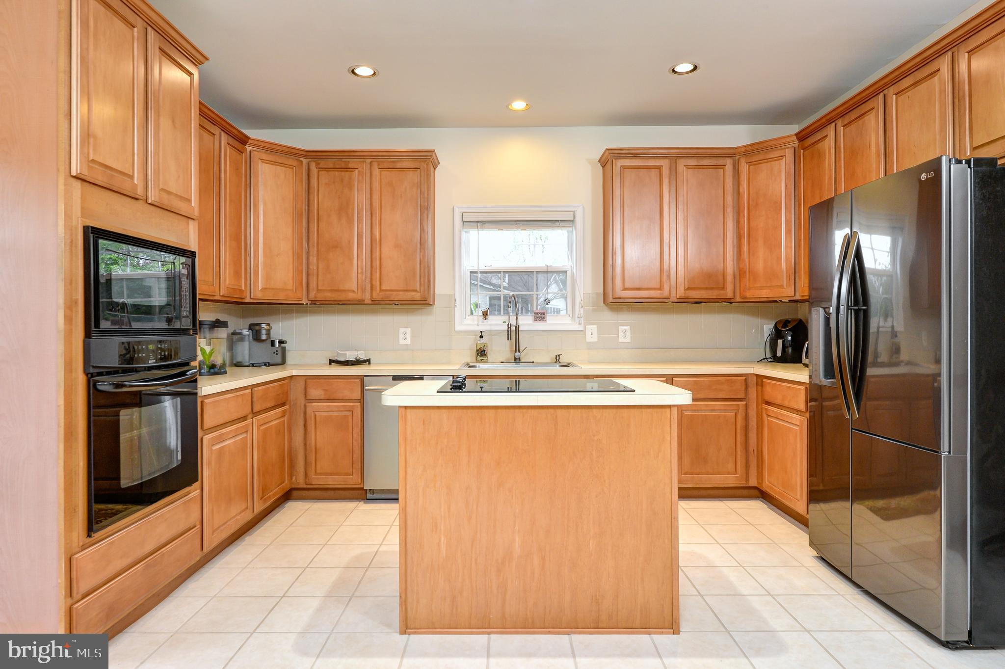 CHADS WAY - Residential