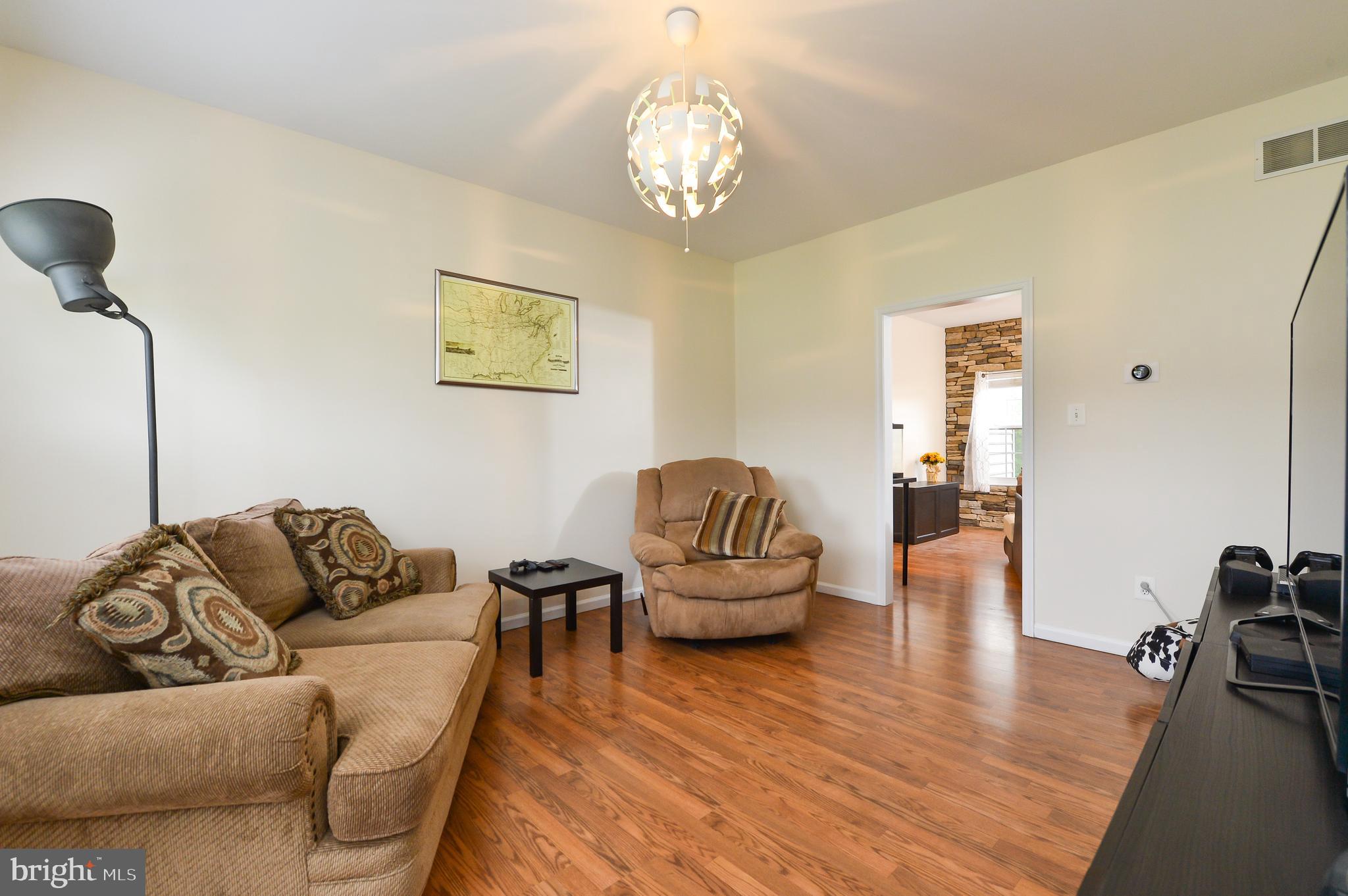 CHADS WAY - Residential