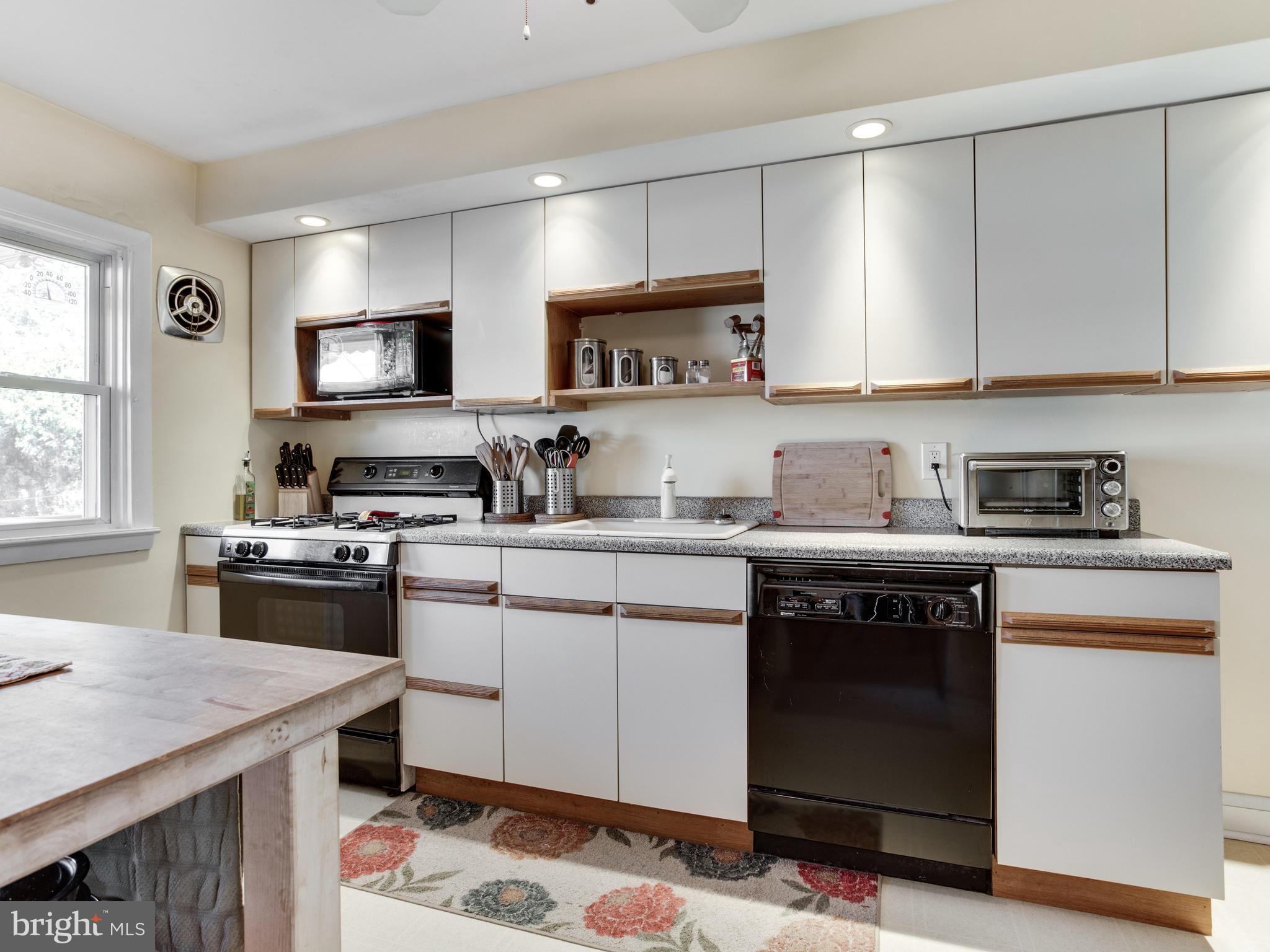 RIDGELEIGH - Residential