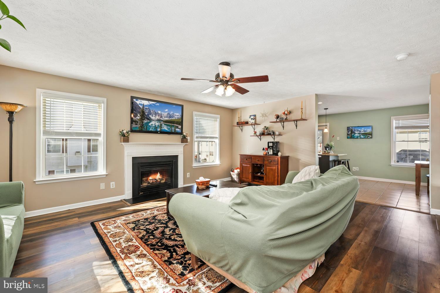 CHARLESTOWN COMMONS - Residential