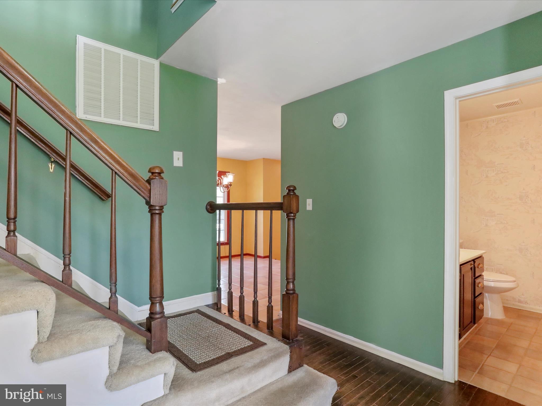 PEMBROKE GROVE - Residential