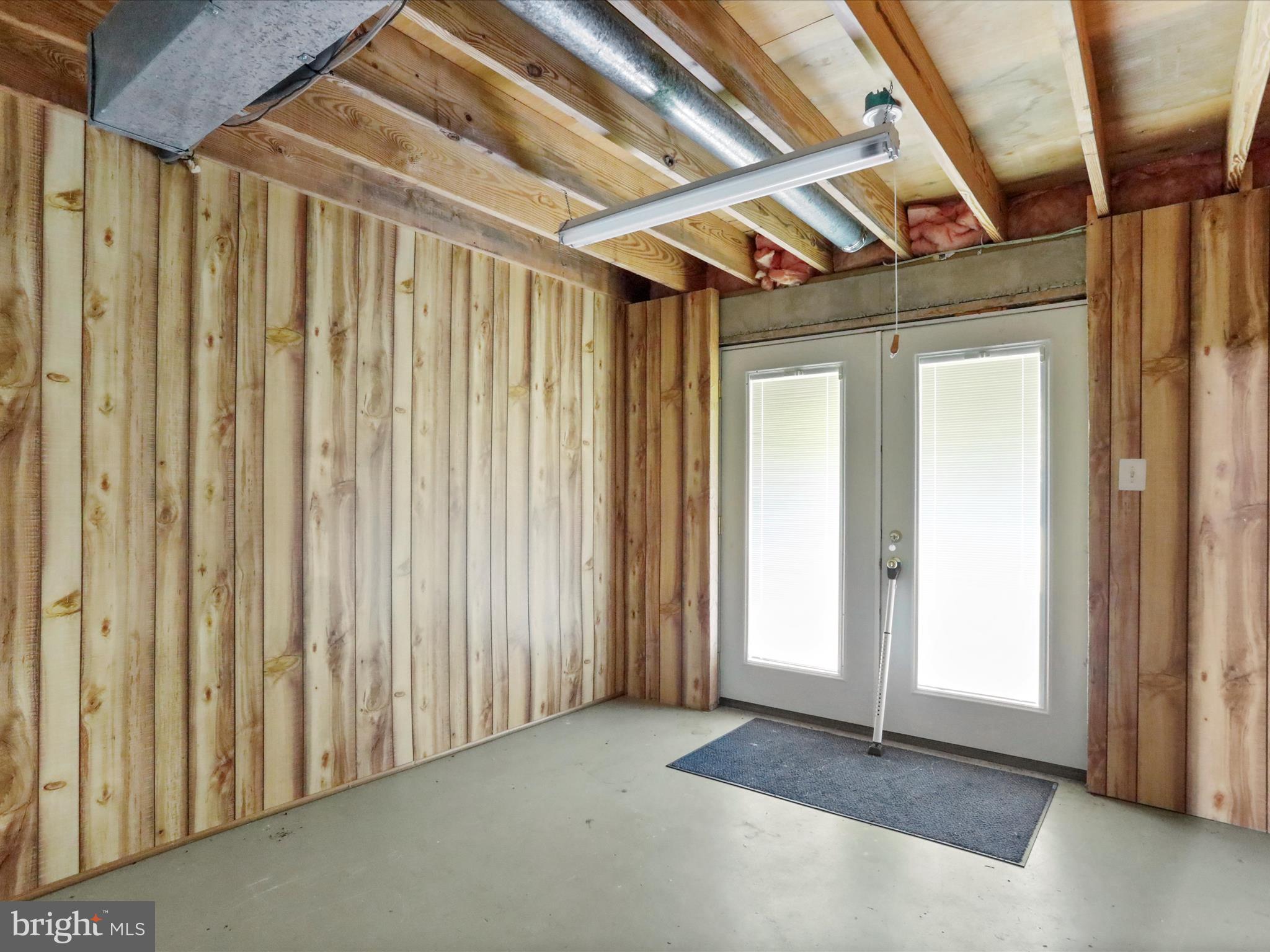 PEMBROKE GROVE - Residential