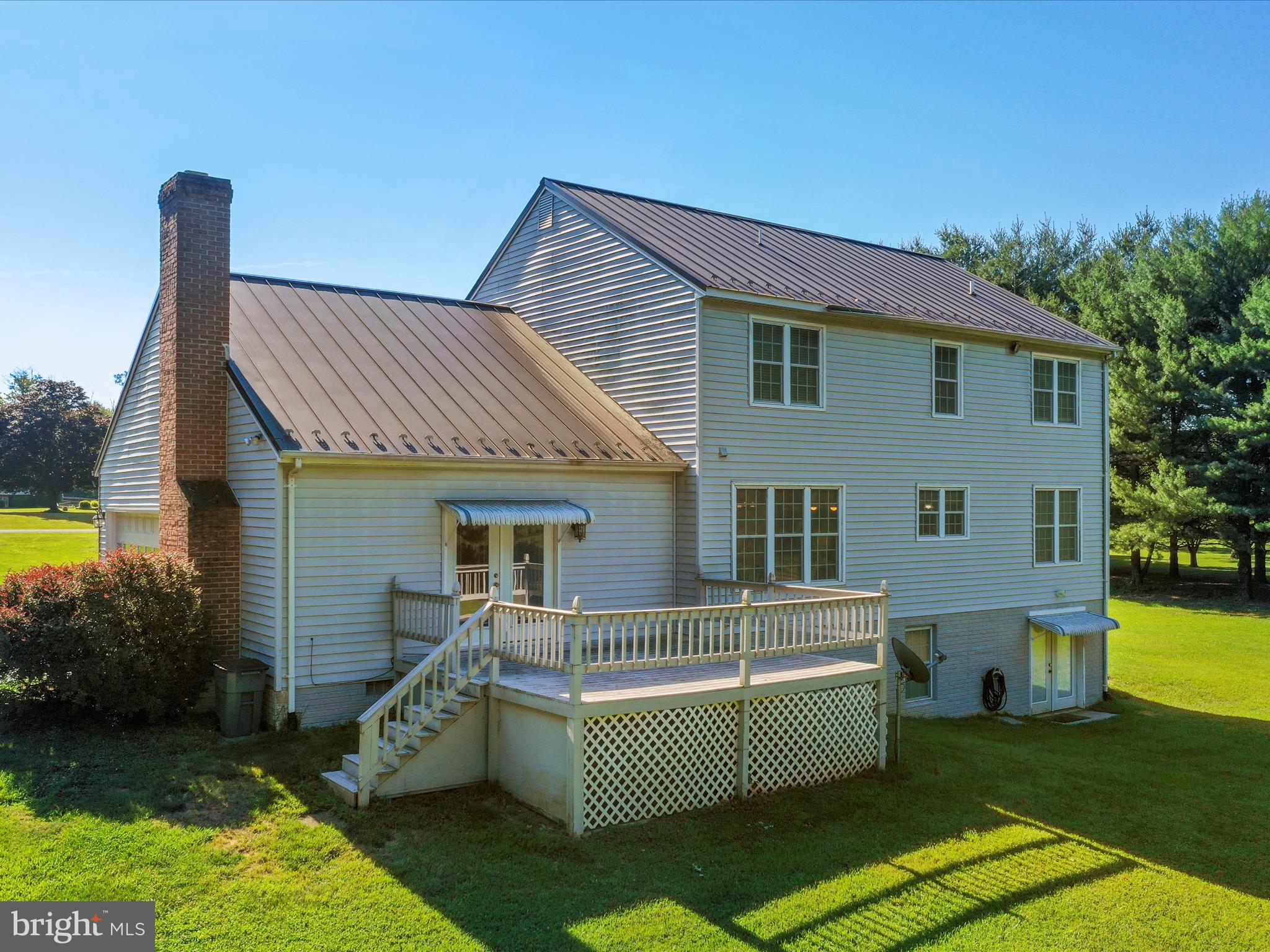 PEMBROKE GROVE - Residential