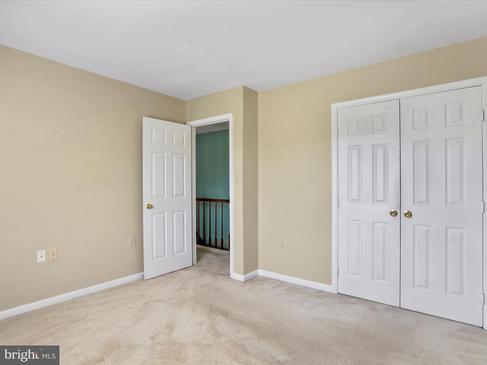 PEMBROKE GROVE - Residential