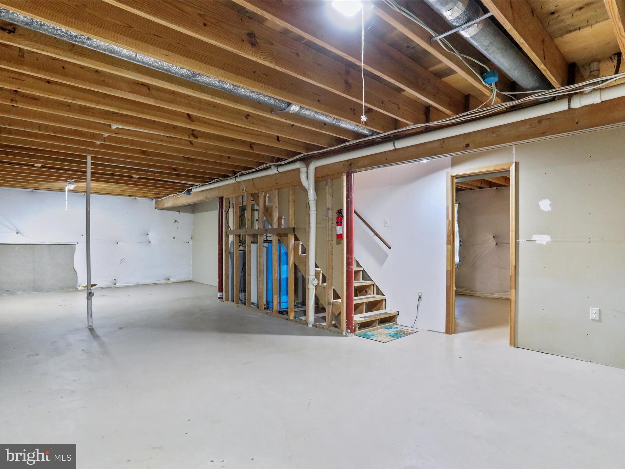 PEMBROKE GROVE - Residential