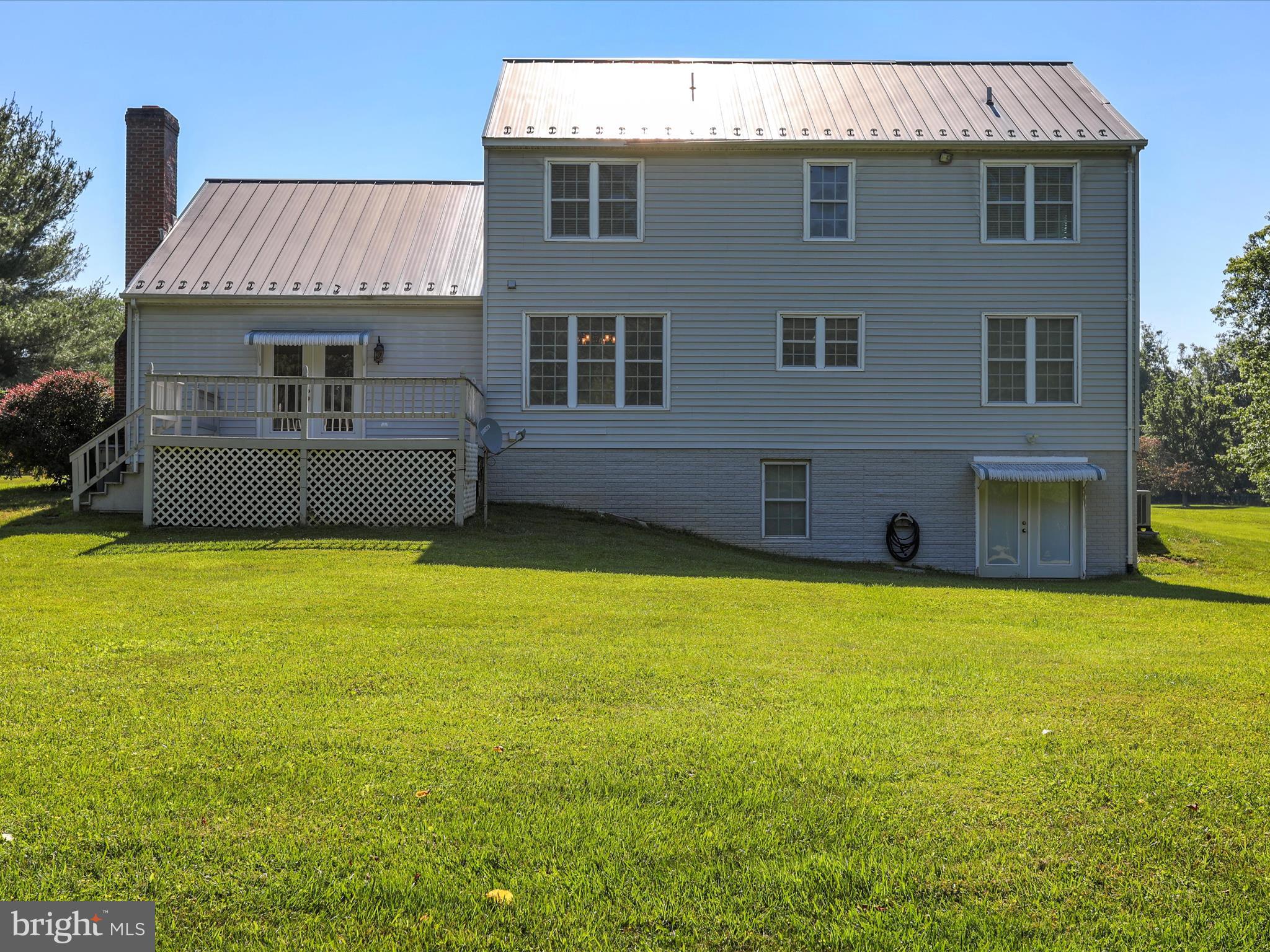 PEMBROKE GROVE - Residential