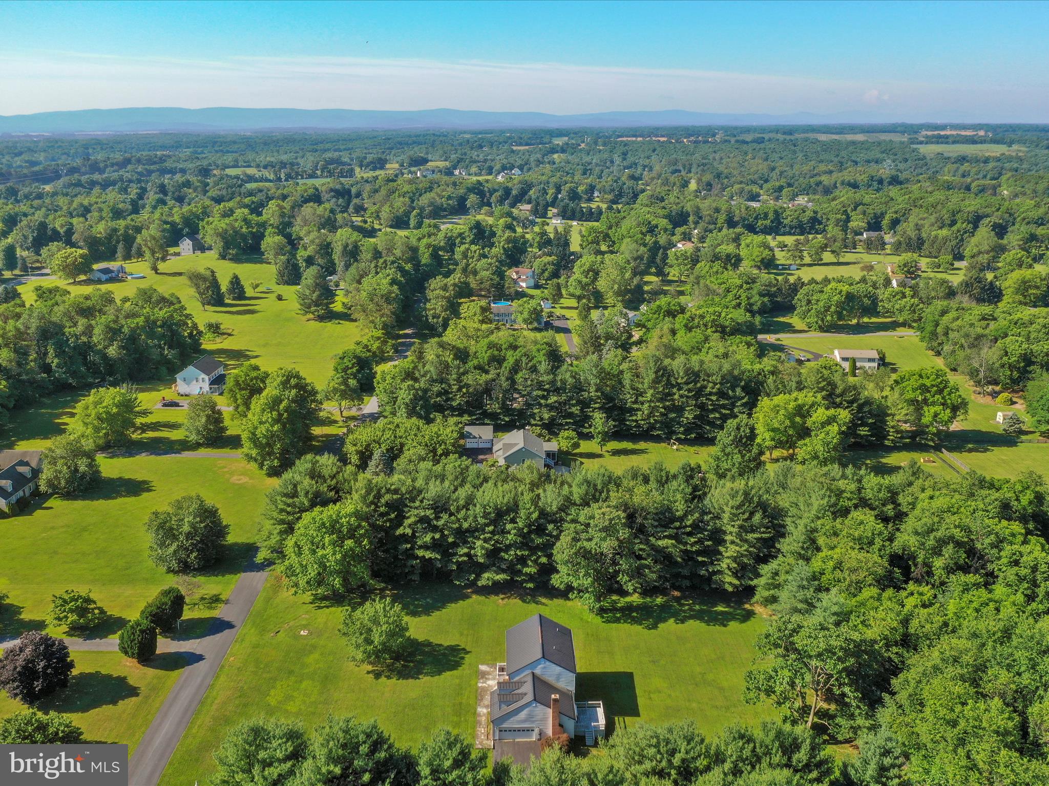 PEMBROKE GROVE - Residential