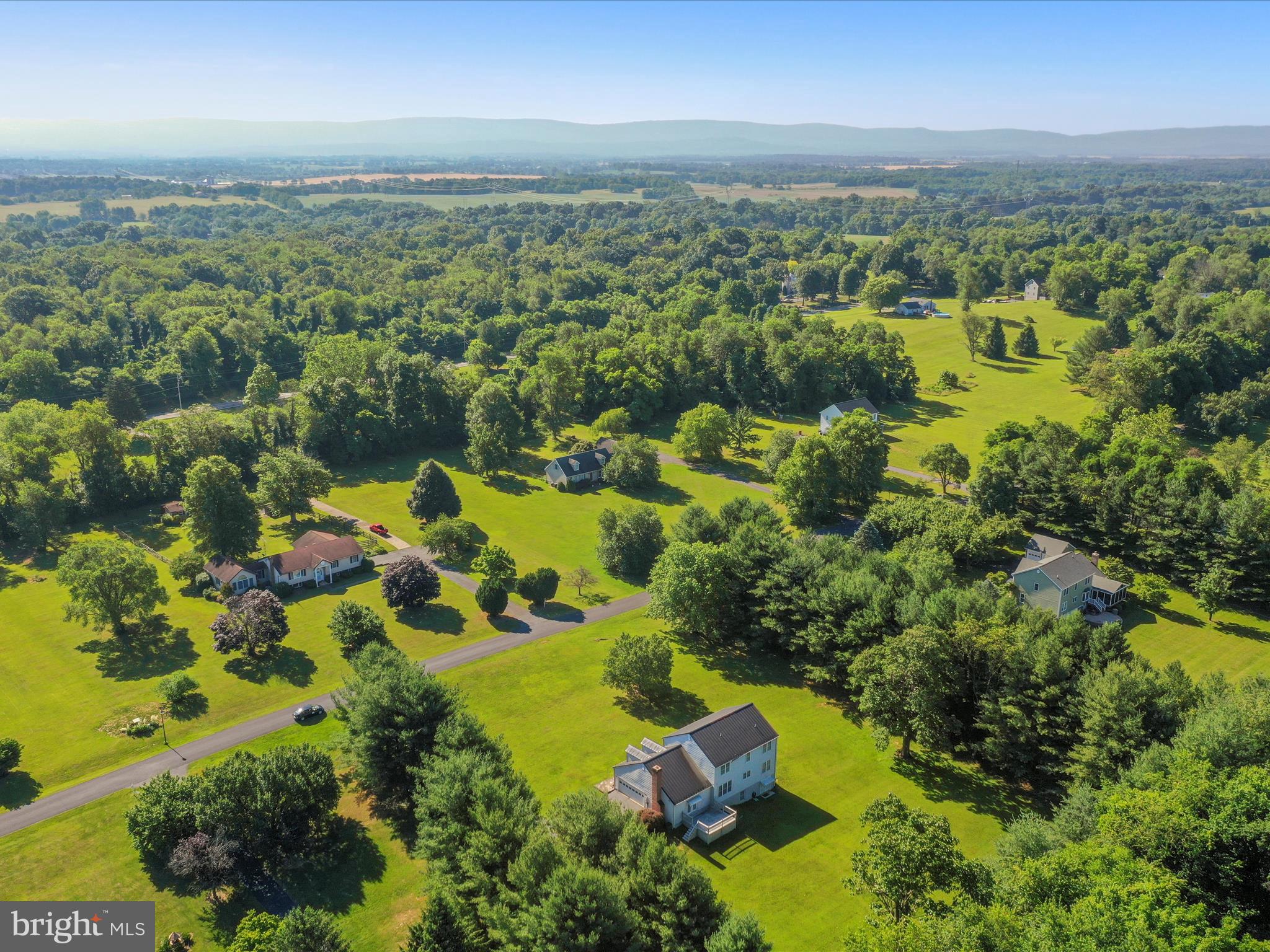 PEMBROKE GROVE - Residential