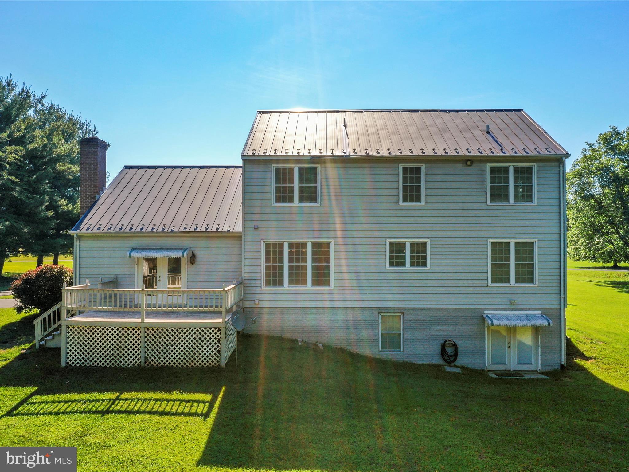 PEMBROKE GROVE - Residential