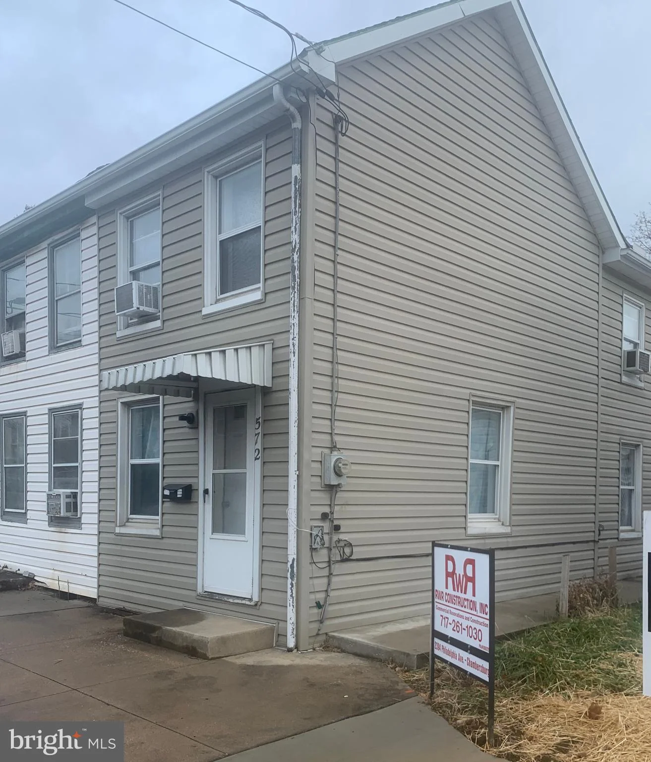572 Main St S, Chambersburg, PA 17201