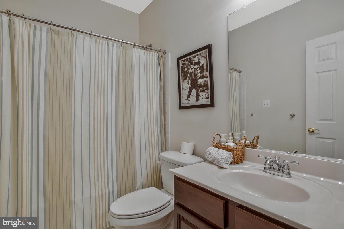 HOMEPORT FARM - Residential