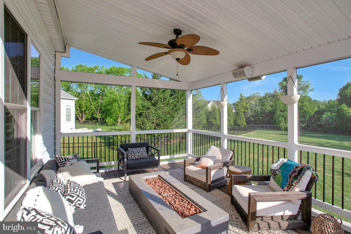 HOMEPORT FARM - Residential