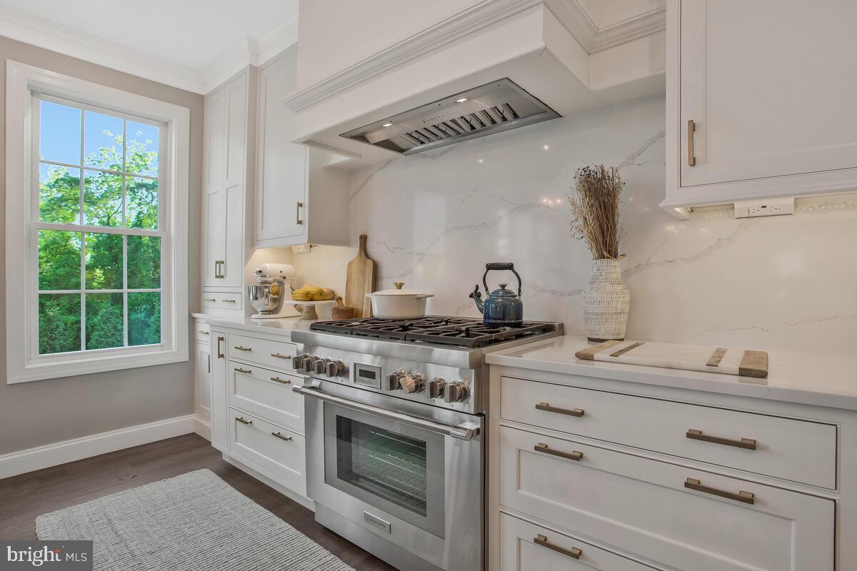 HOMEPORT FARM - Residential