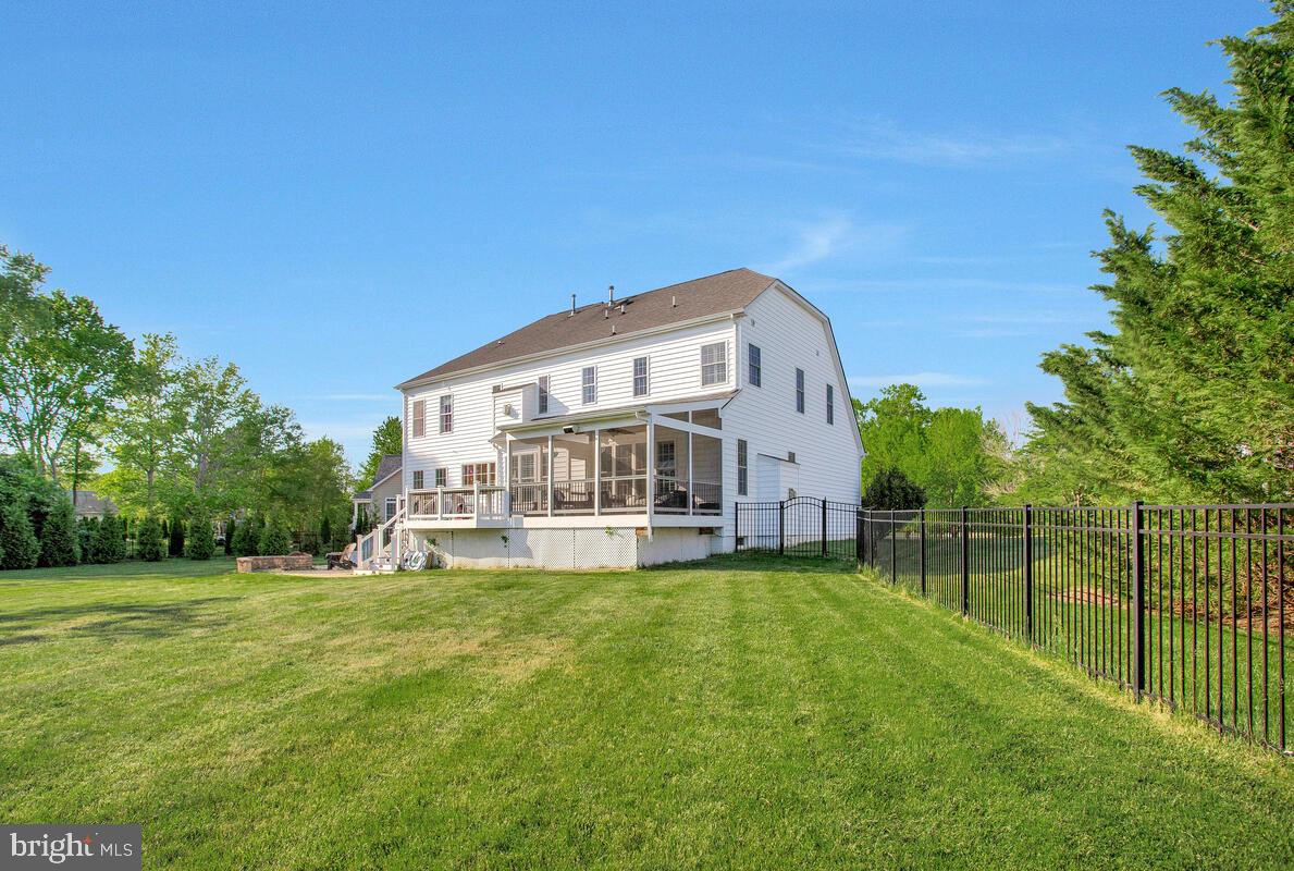 HOMEPORT FARM - Residential