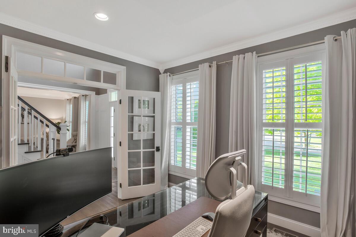 HOMEPORT FARM - Residential