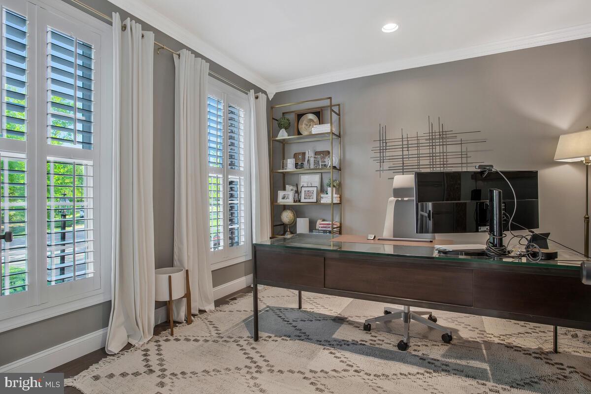 HOMEPORT FARM - Residential