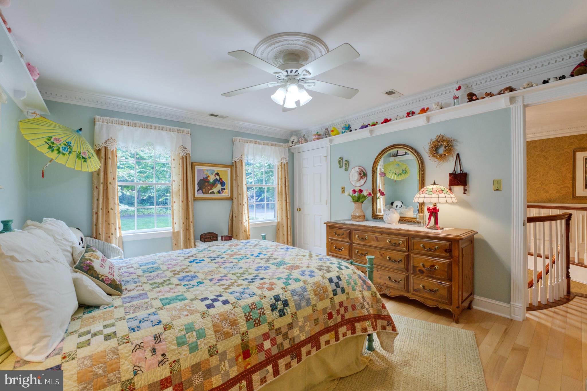 HAMPTON HILLS - Residential