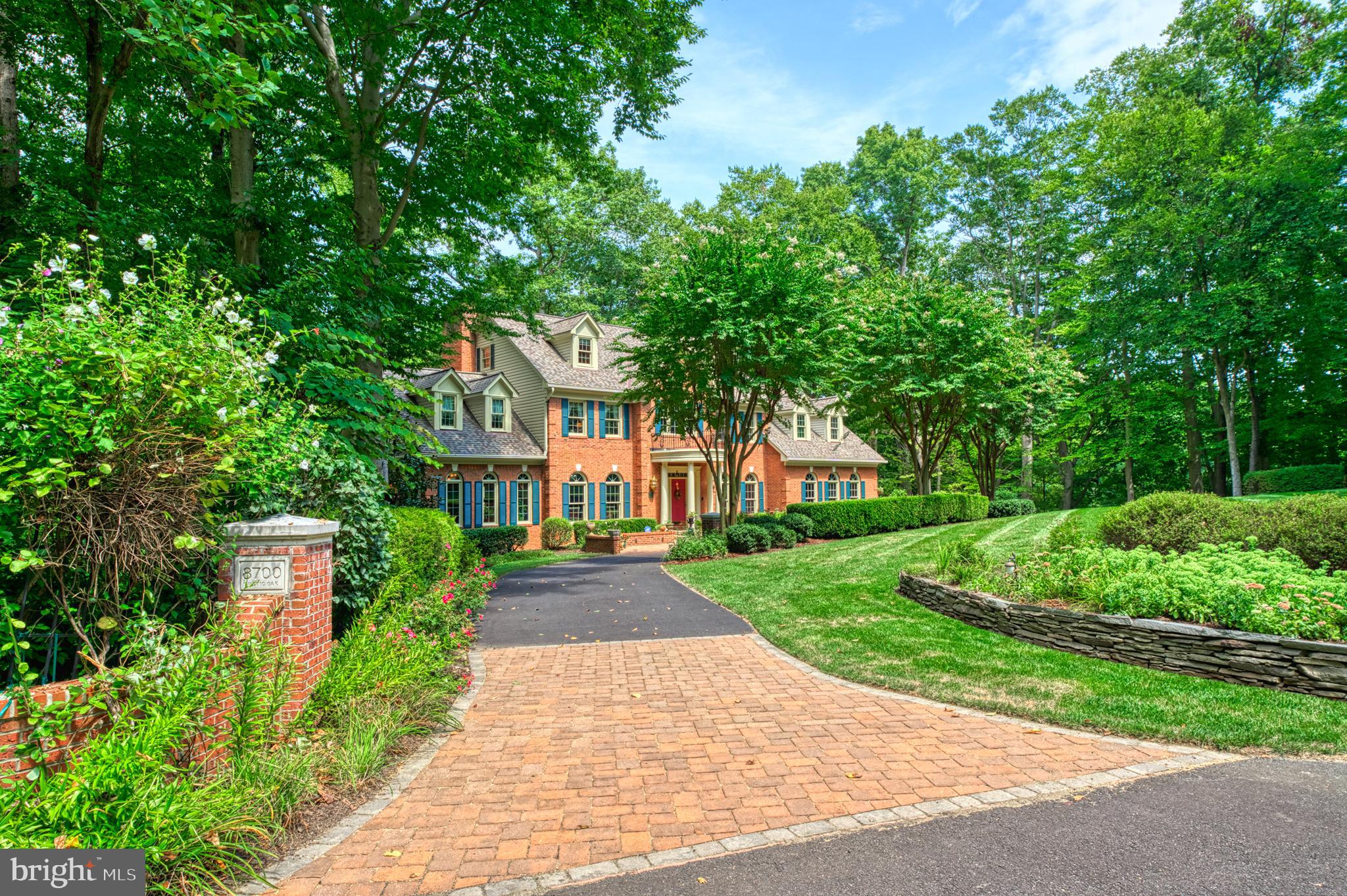 HAMPTON HILLS - Residential