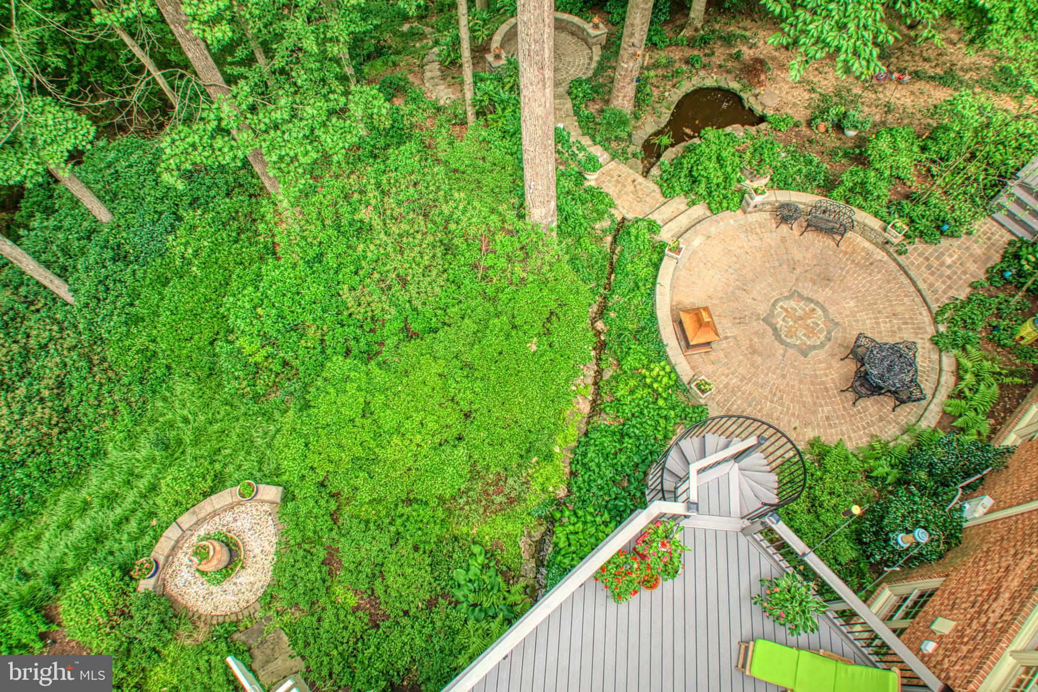 HAMPTON HILLS - Residential