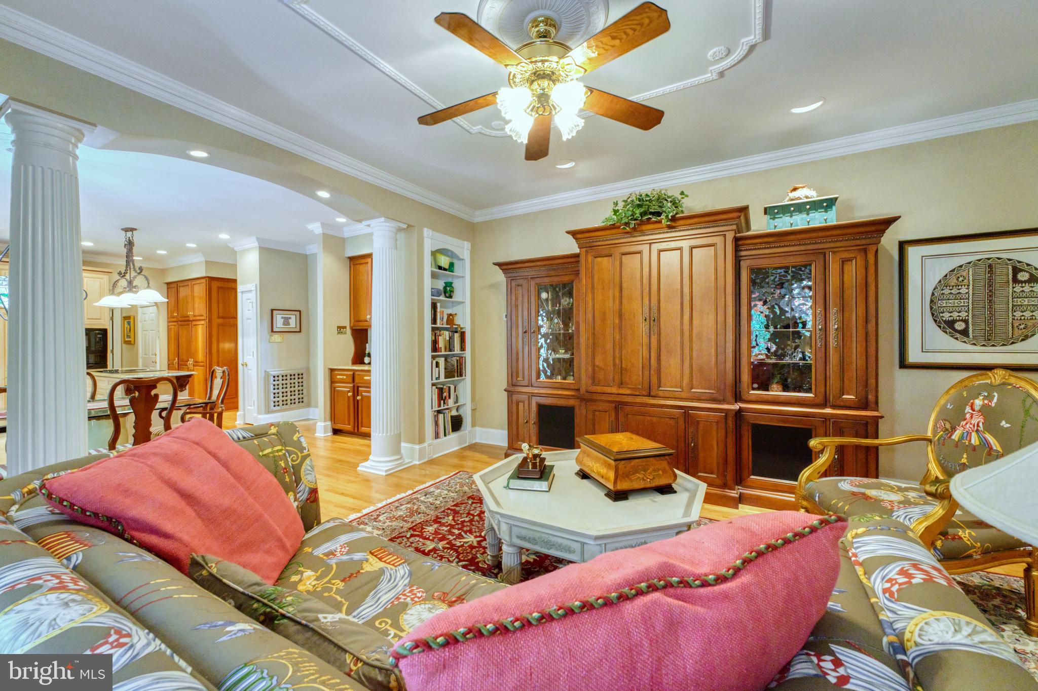 HAMPTON HILLS - Residential