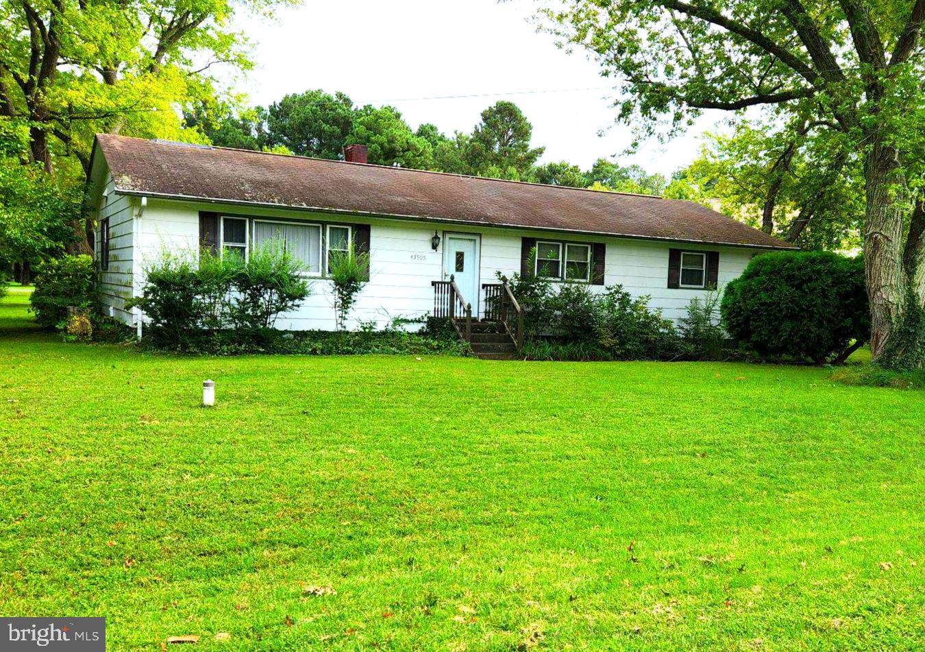 43905 LANEDON DRIVE