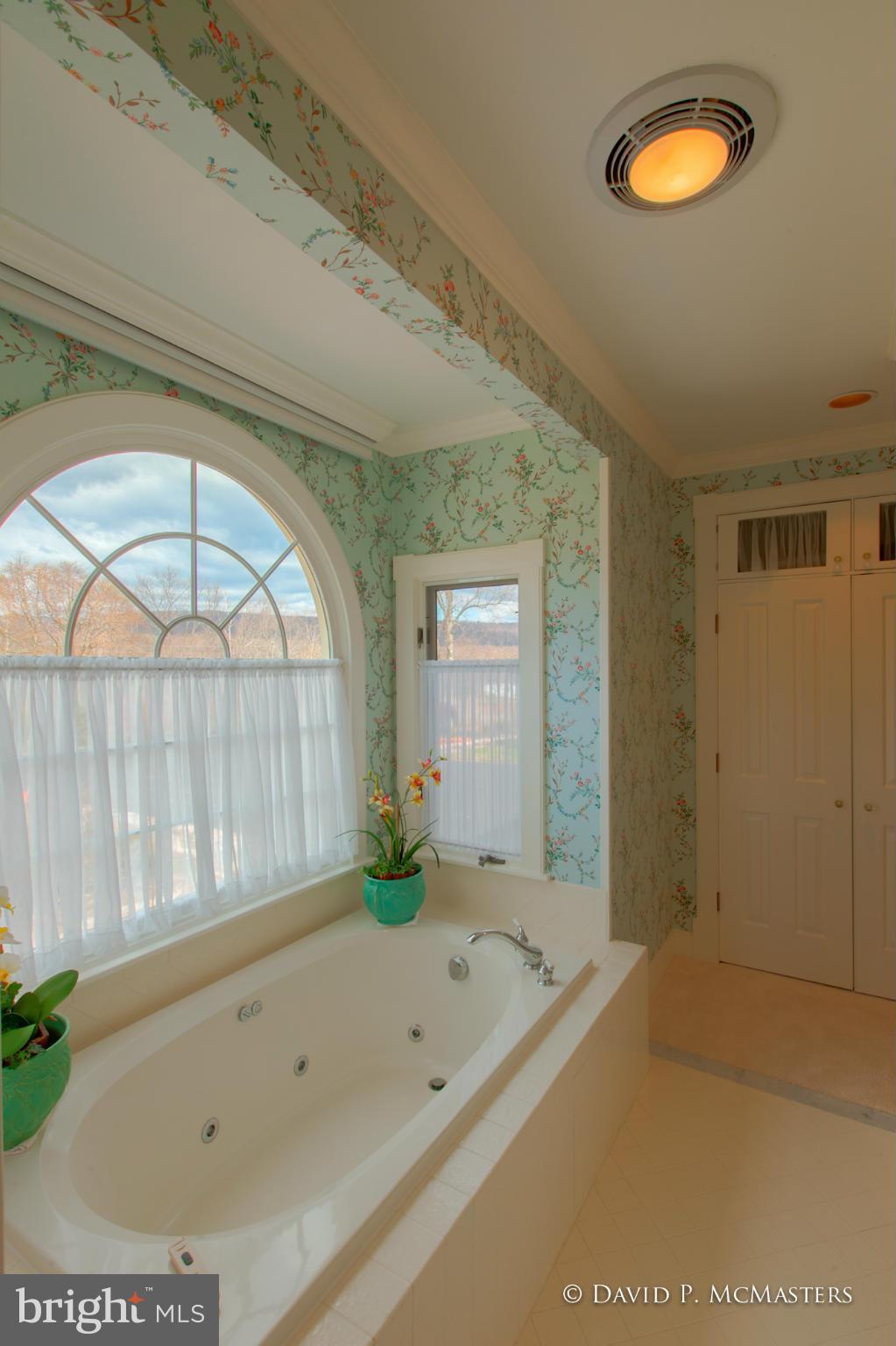 HIGH VIEW FARMS - Residential