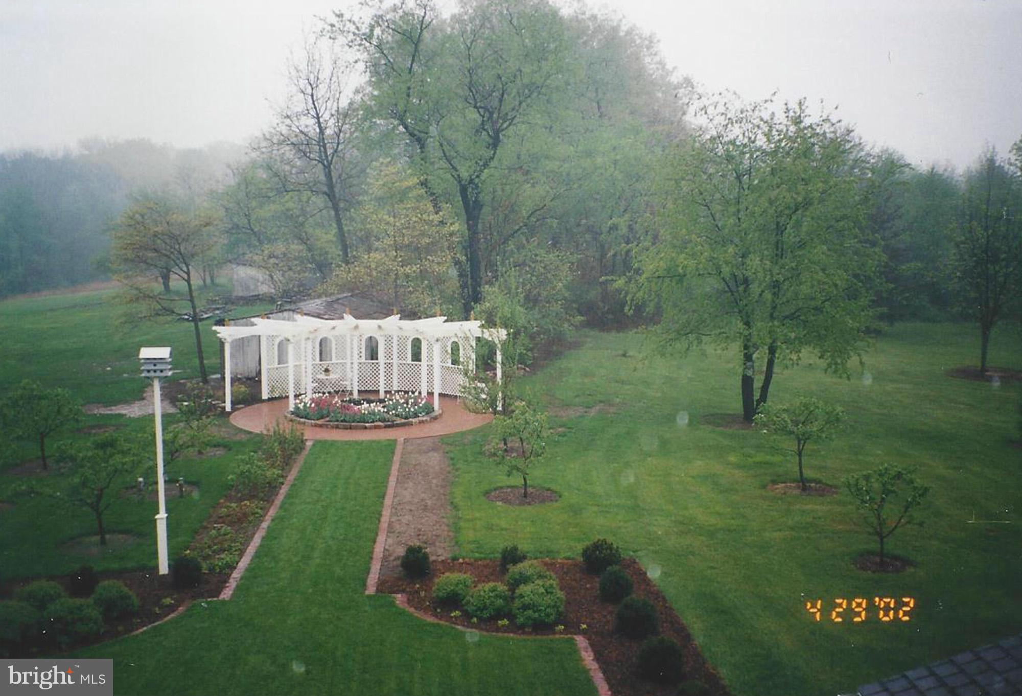 HIGH VIEW FARMS - Residential