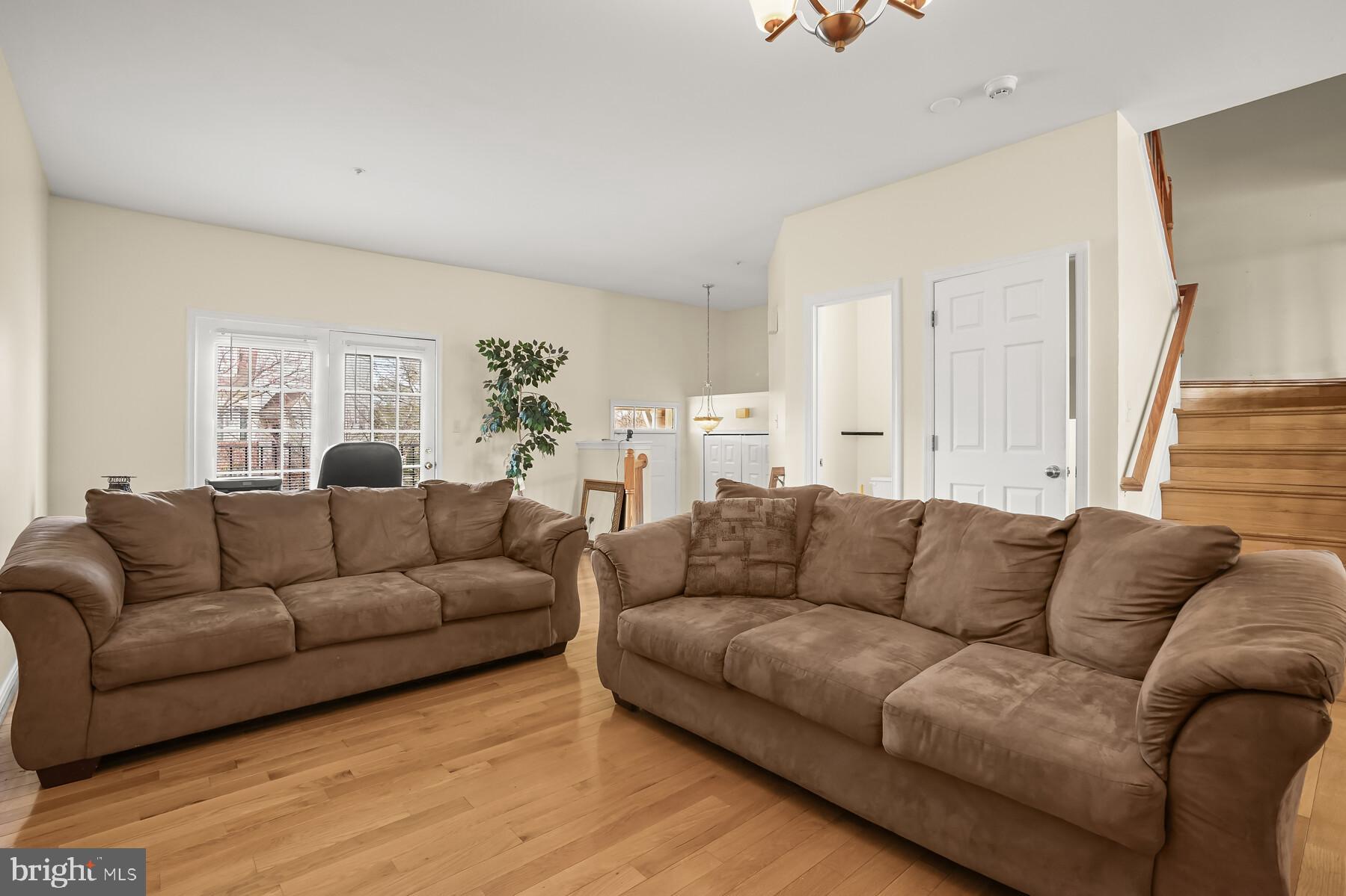 PERRYWOOD - Residential