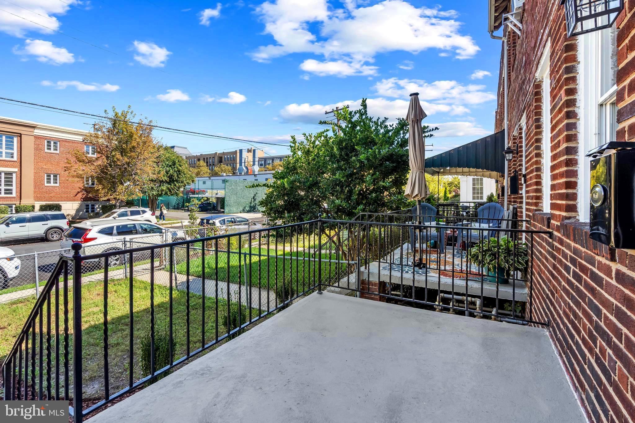 PARKER GRAY HISTORIC DISTRICT - Residential Lease