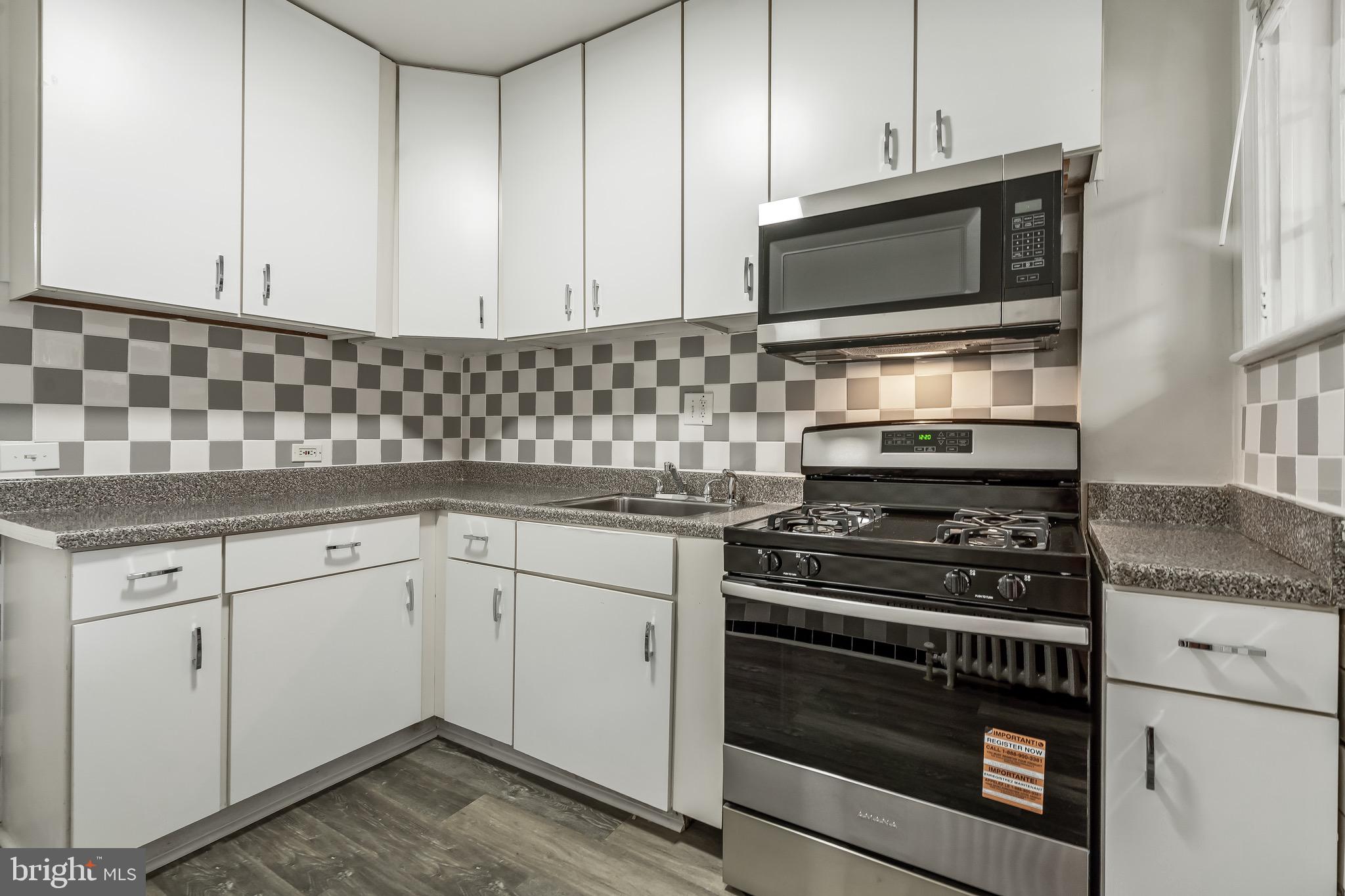 PARKER GRAY HISTORIC DISTRICT - Residential Lease