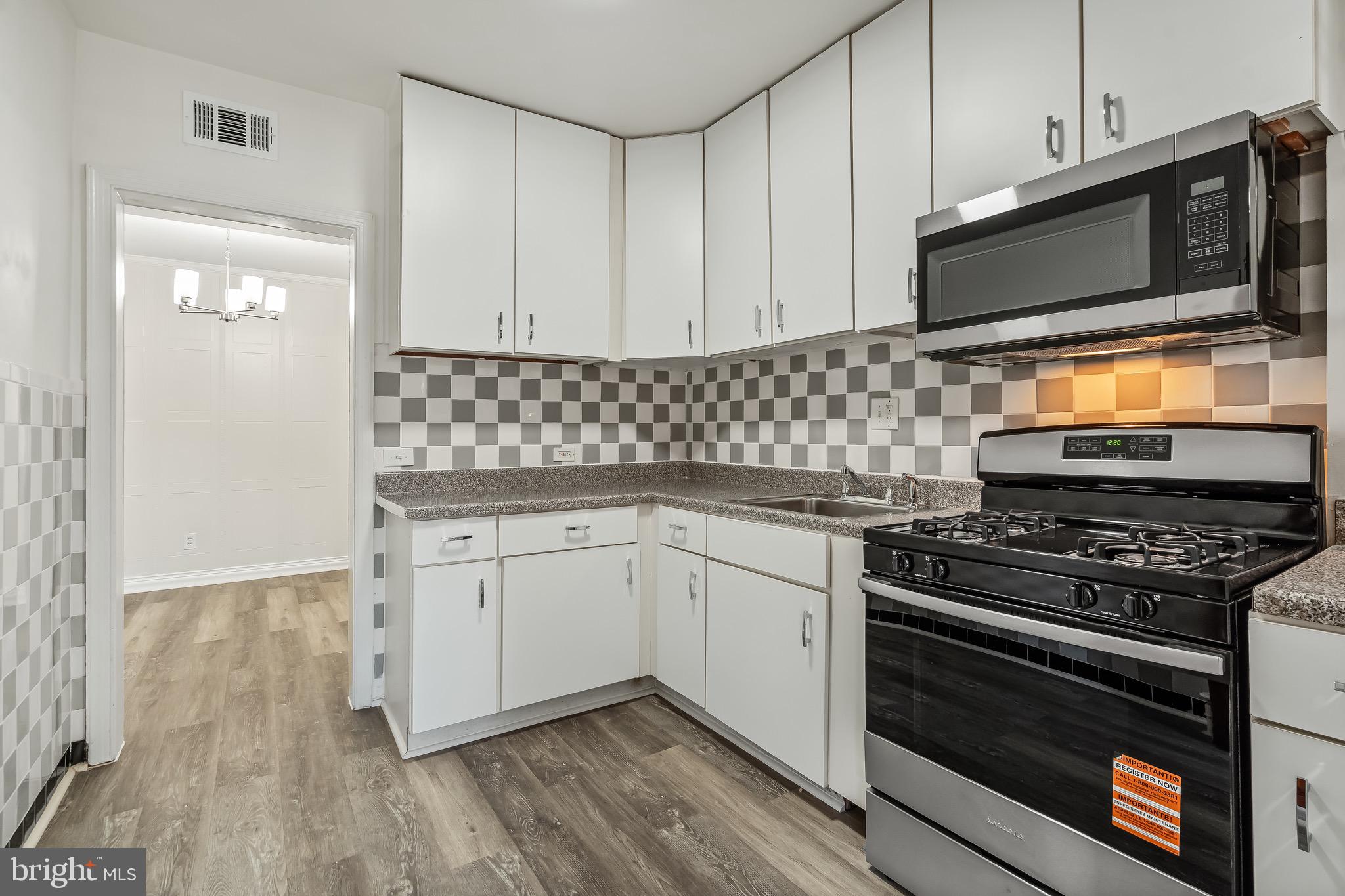 PARKER GRAY HISTORIC DISTRICT - Residential Lease