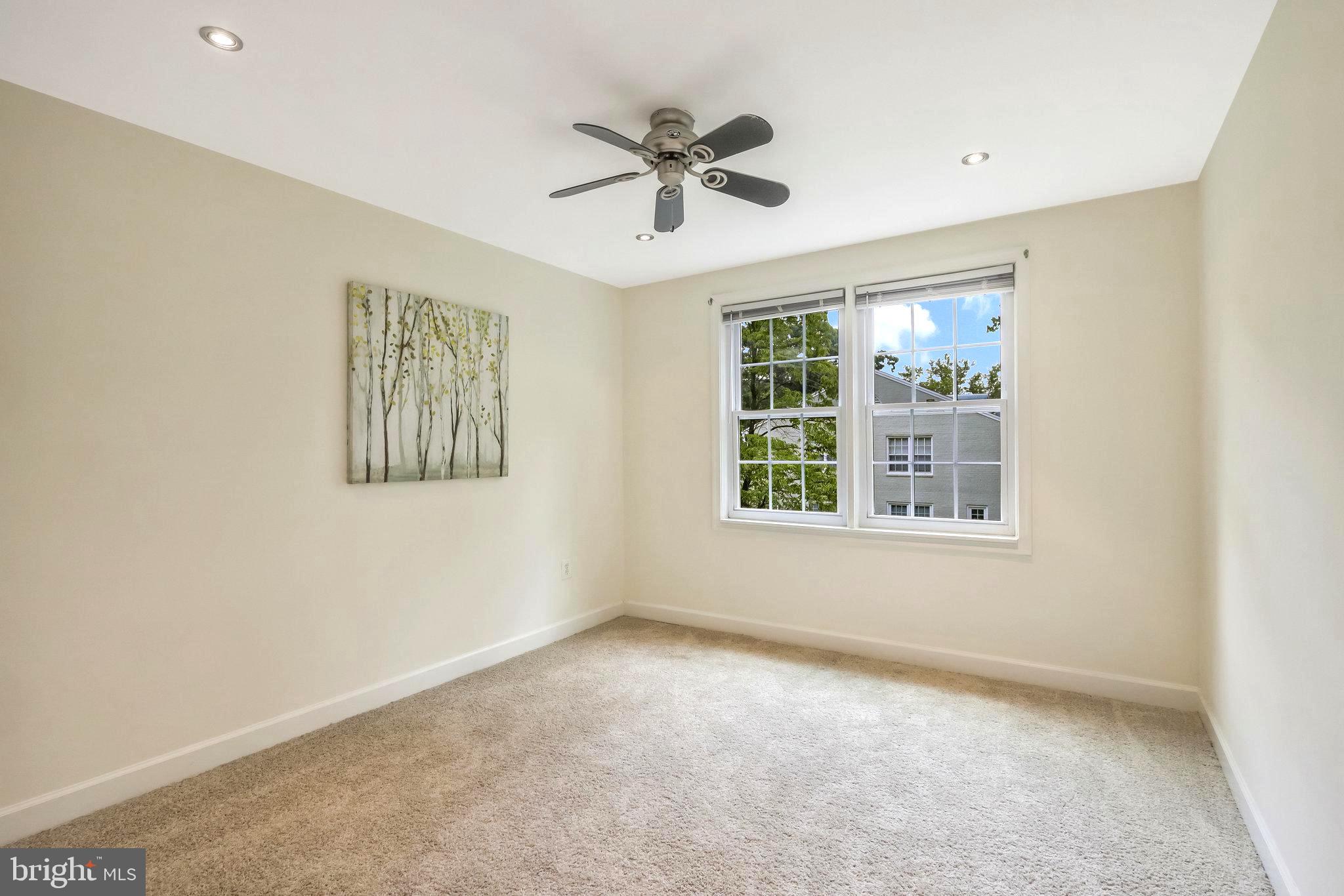 PARK GLEN - Residential