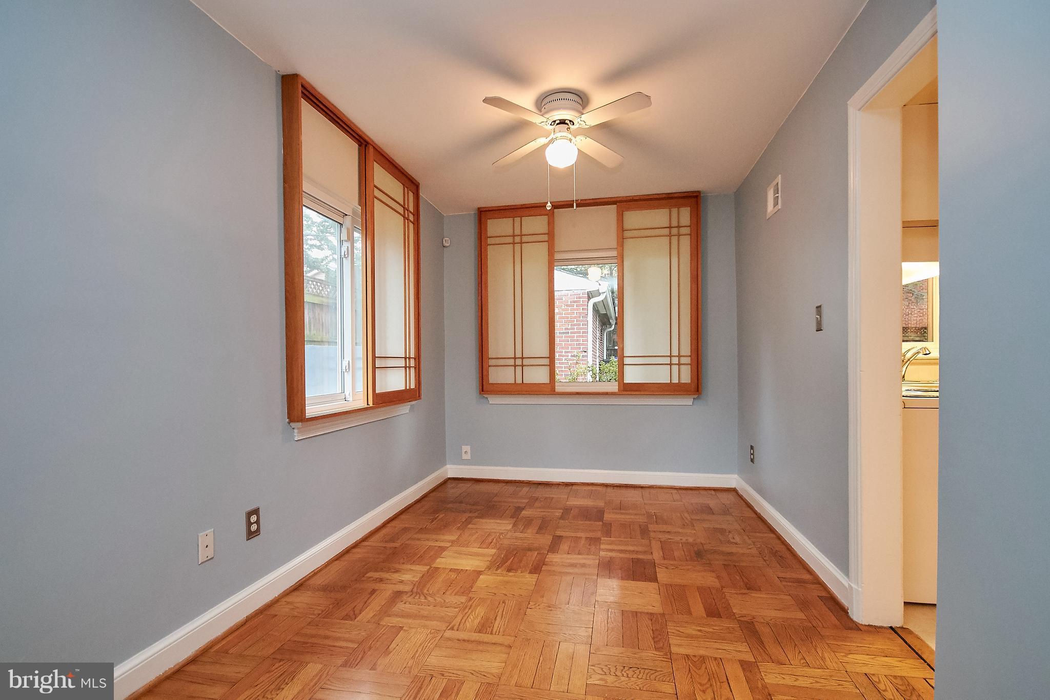 WAVERLY HILLS - Residential