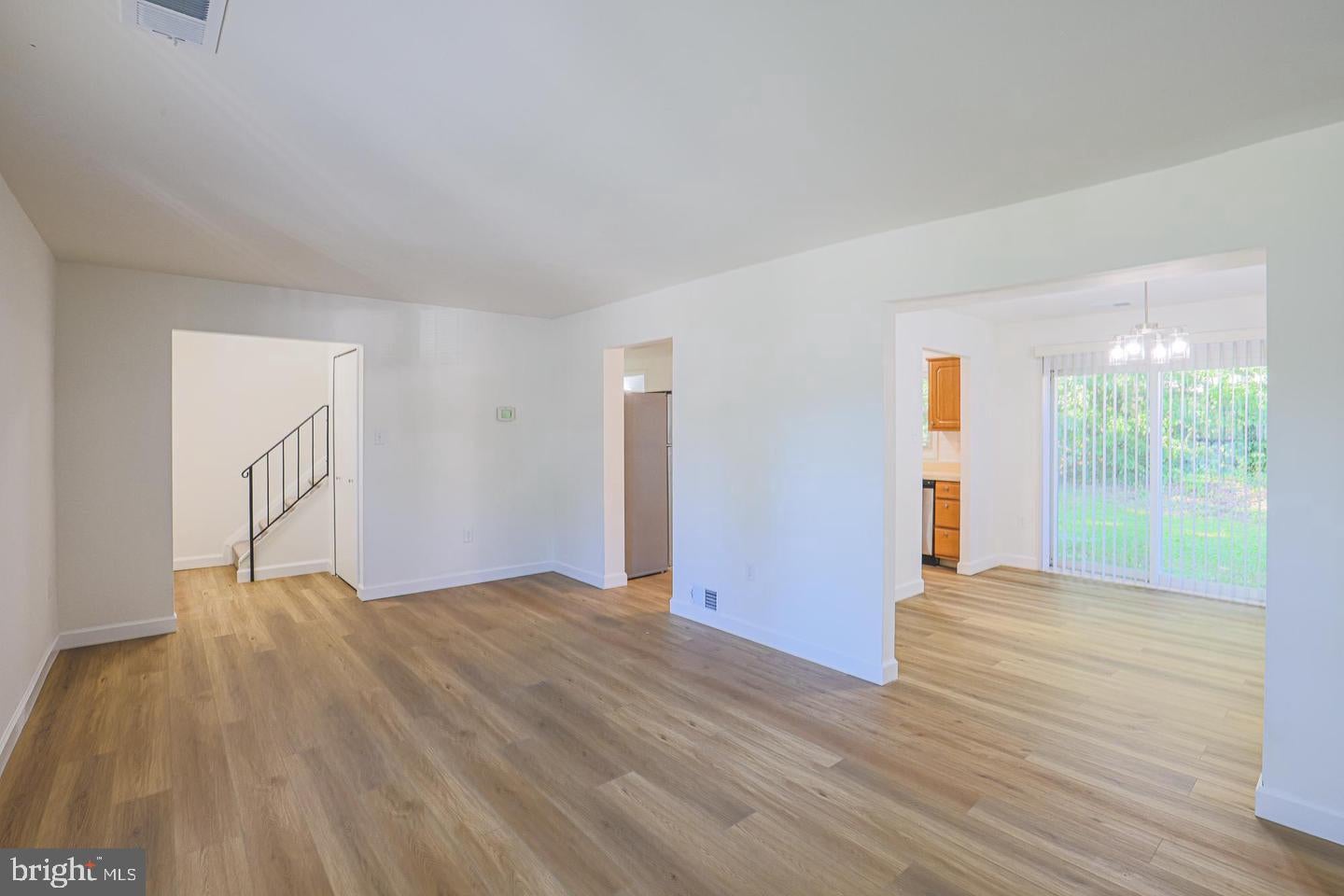 1327 FARRARA DRIVE